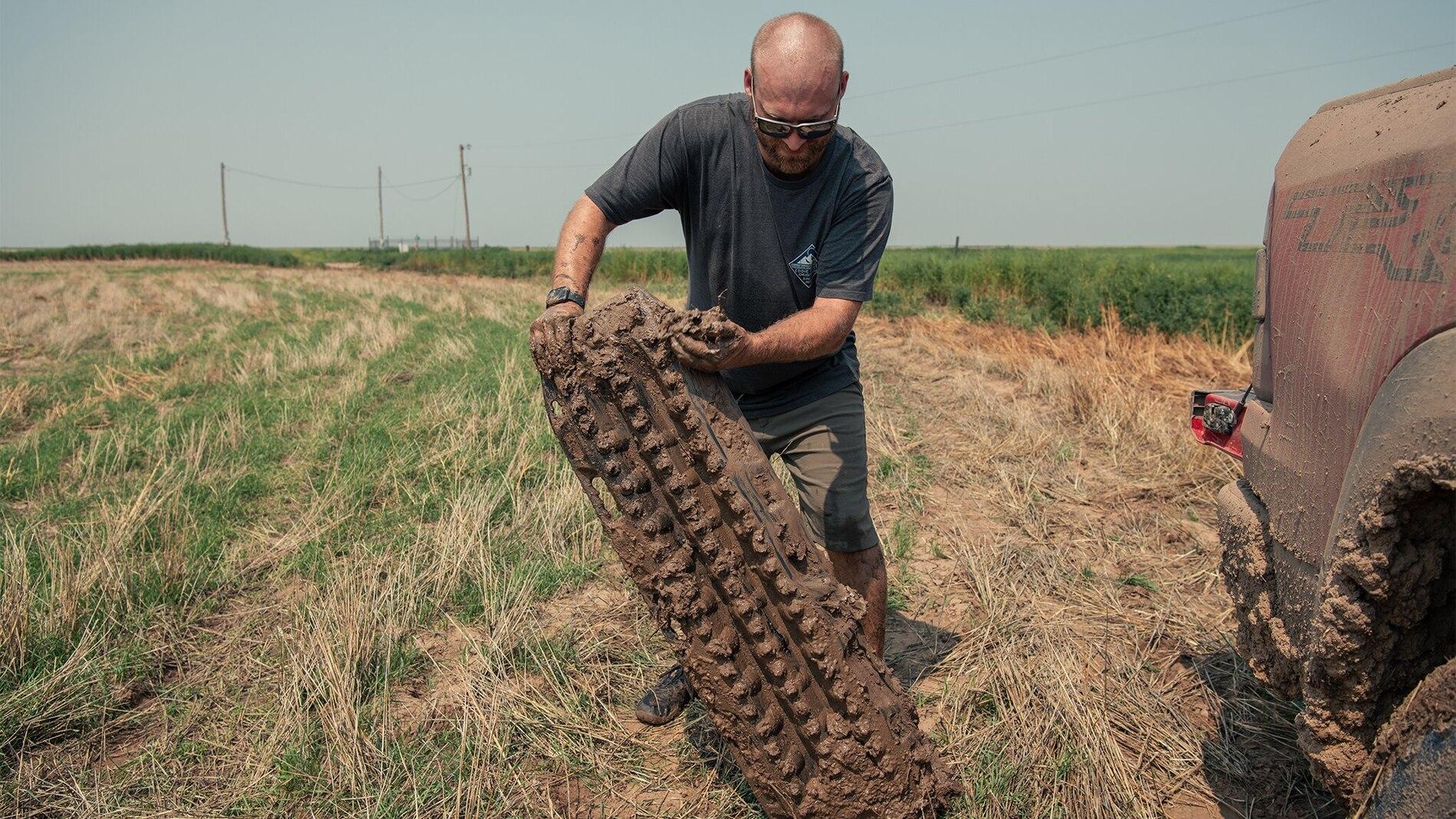 Rivian R1T R1S Part 2: We Drive the 2022 Rivian R1T Off-Road Across the Trans-America Trail - by MotorTrend Rivian_TAT_Leg_3-43