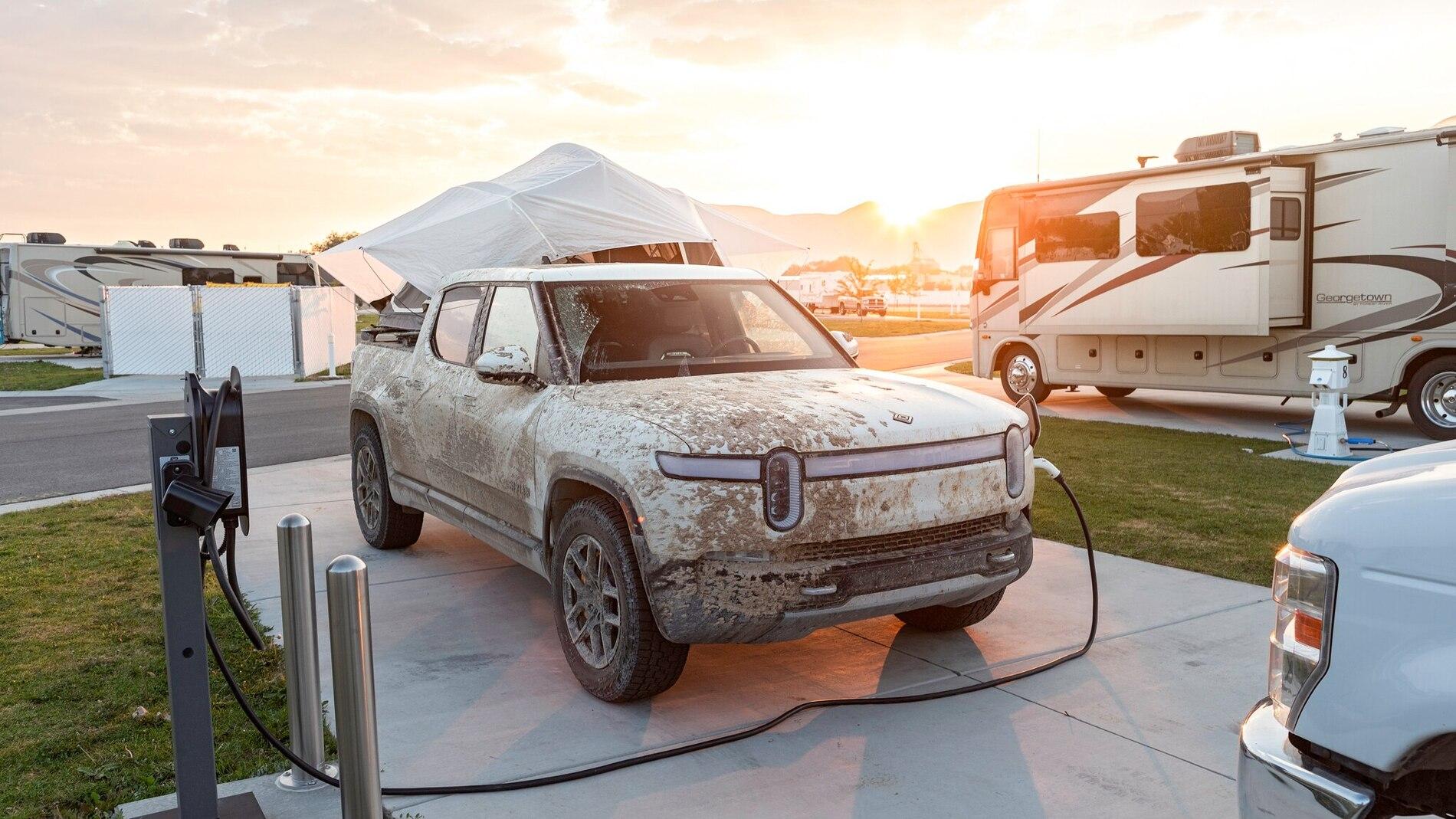 Rivian R1T R1S Part 2: We Drive the 2022 Rivian R1T Off-Road Across the Trans-America Trail - by MotorTrend 2022-Rivian-R1T-Leg-5-01