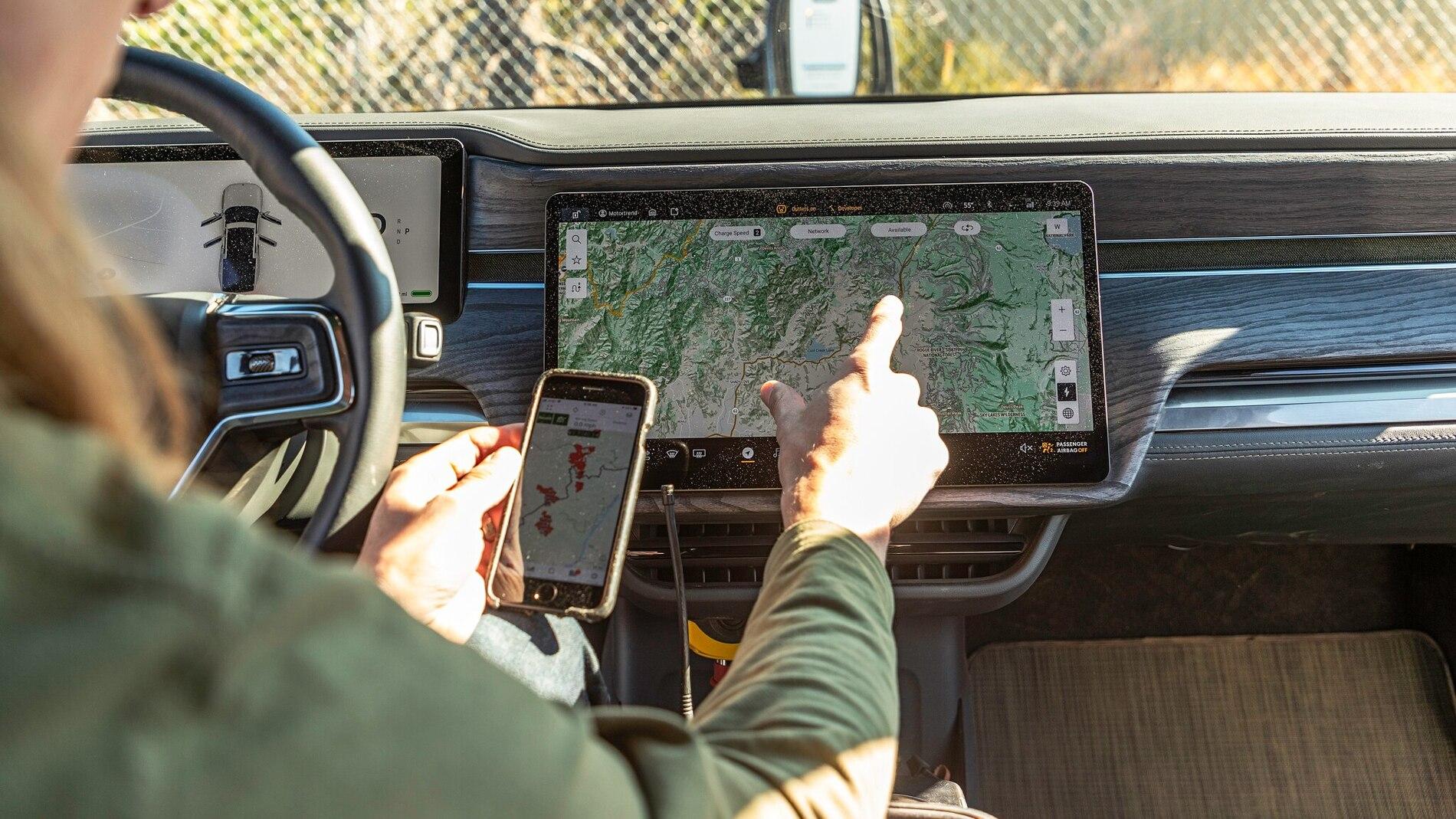 Rivian R1T R1S Part 2: We Drive the 2022 Rivian R1T Off-Road Across the Trans-America Trail - by MotorTrend 2022-Rivian-R1T-Leg-5-17