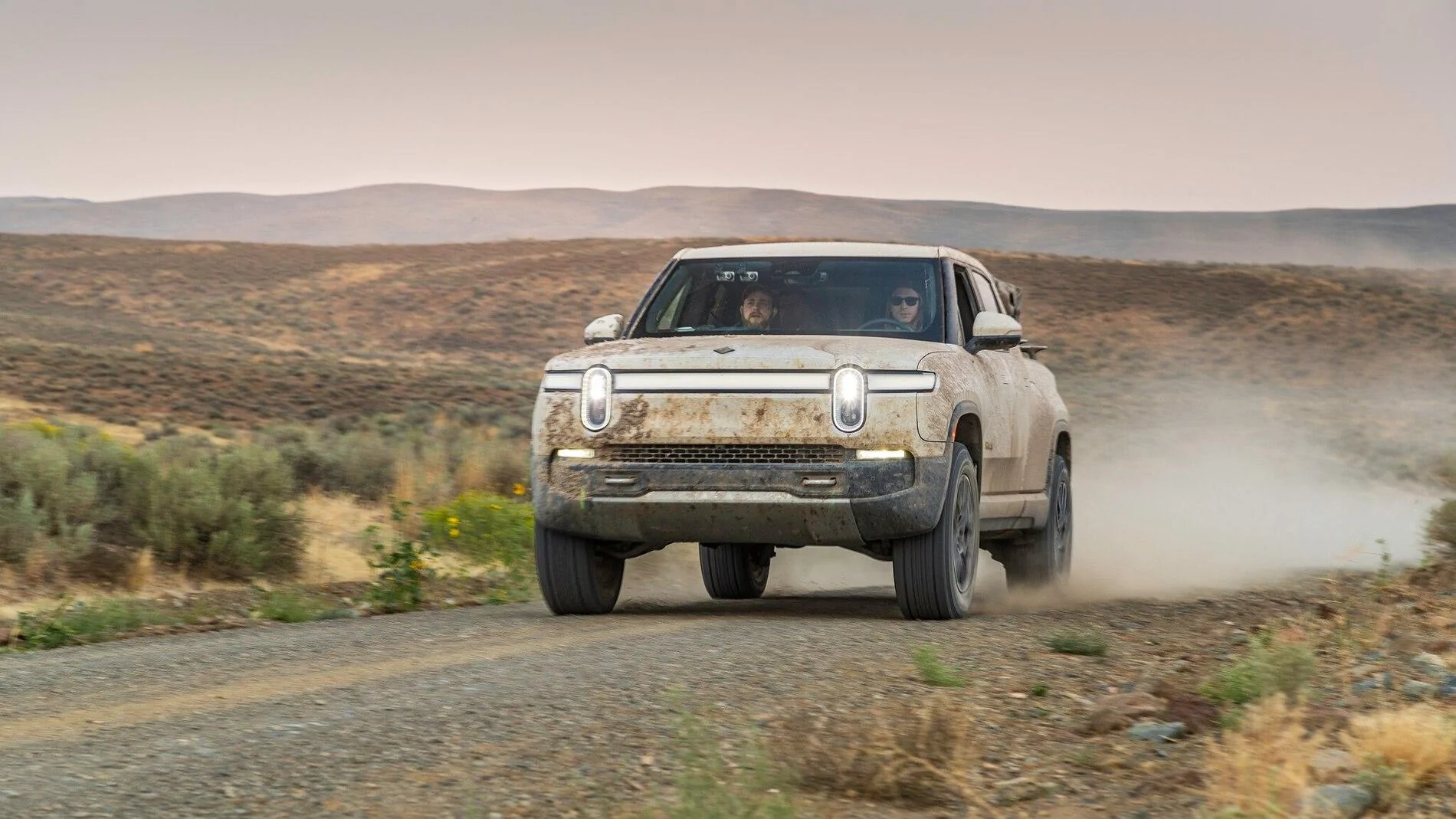 Rivian R1T R1S Part 2: We Drive the 2022 Rivian R1T Off-Road Across the Trans-America Trail - by MotorTrend 2022-Rivian-R1T-Leg-5-08