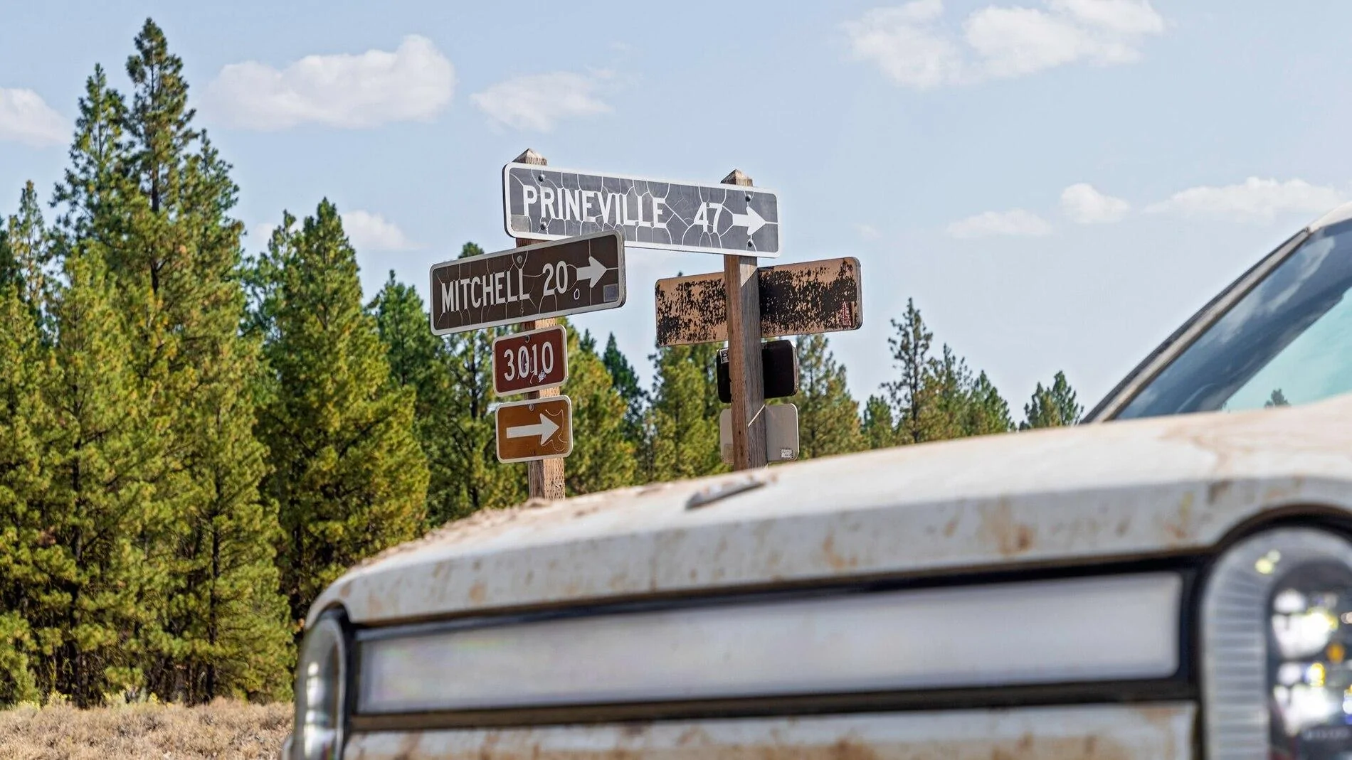 Rivian R1T R1S Part 2: We Drive the 2022 Rivian R1T Off-Road Across the Trans-America Trail - by MotorTrend 2022-Rivian-R1T-Leg-5-28