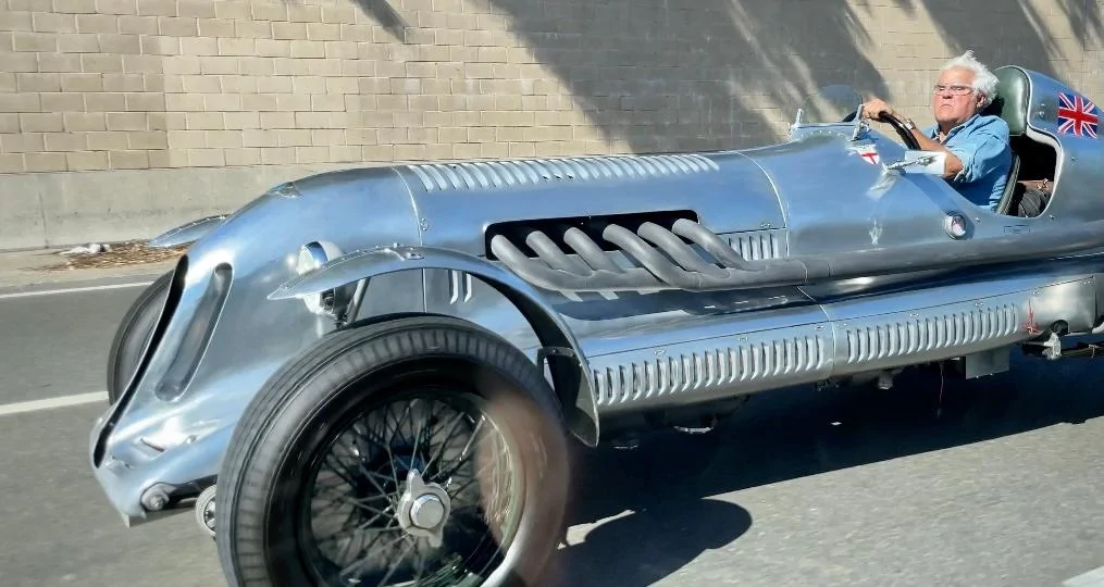 Rivian R1T R1S ? R1T Red Alert: First Retail "Sellable R1T" - First Look Video! IMG_4027