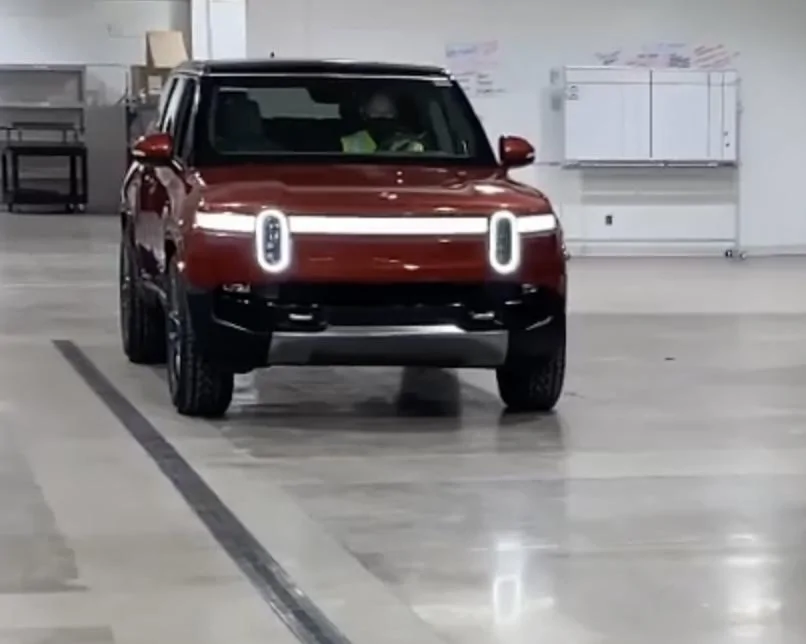 Rivian R1T R1S RED CANYON Rivian Photos Canyon Red Rivian R1S