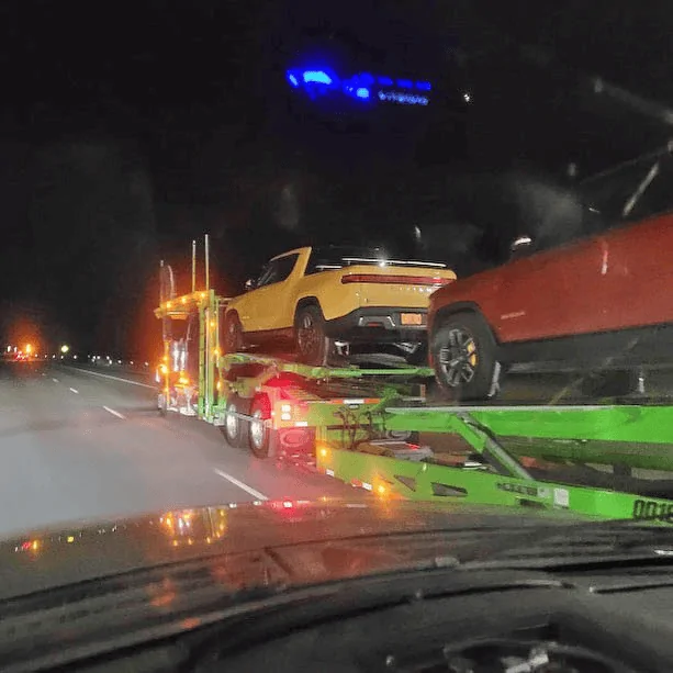 Rivian R1T R1S Truckload of R1T spotted heading to Colorado 1631754580065