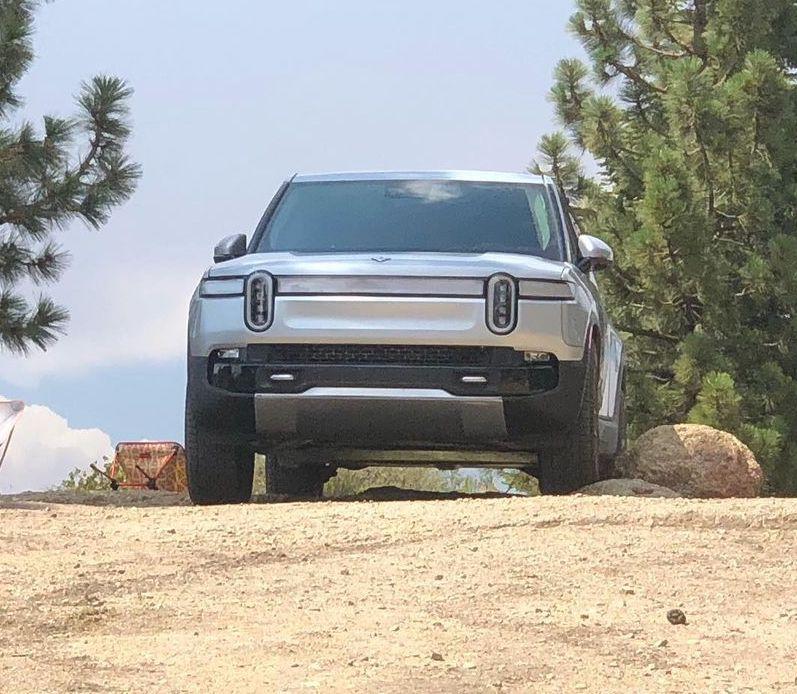 Rivian R1T R1S LA SILVER Rivian Photos LA Silver R1T Rivian