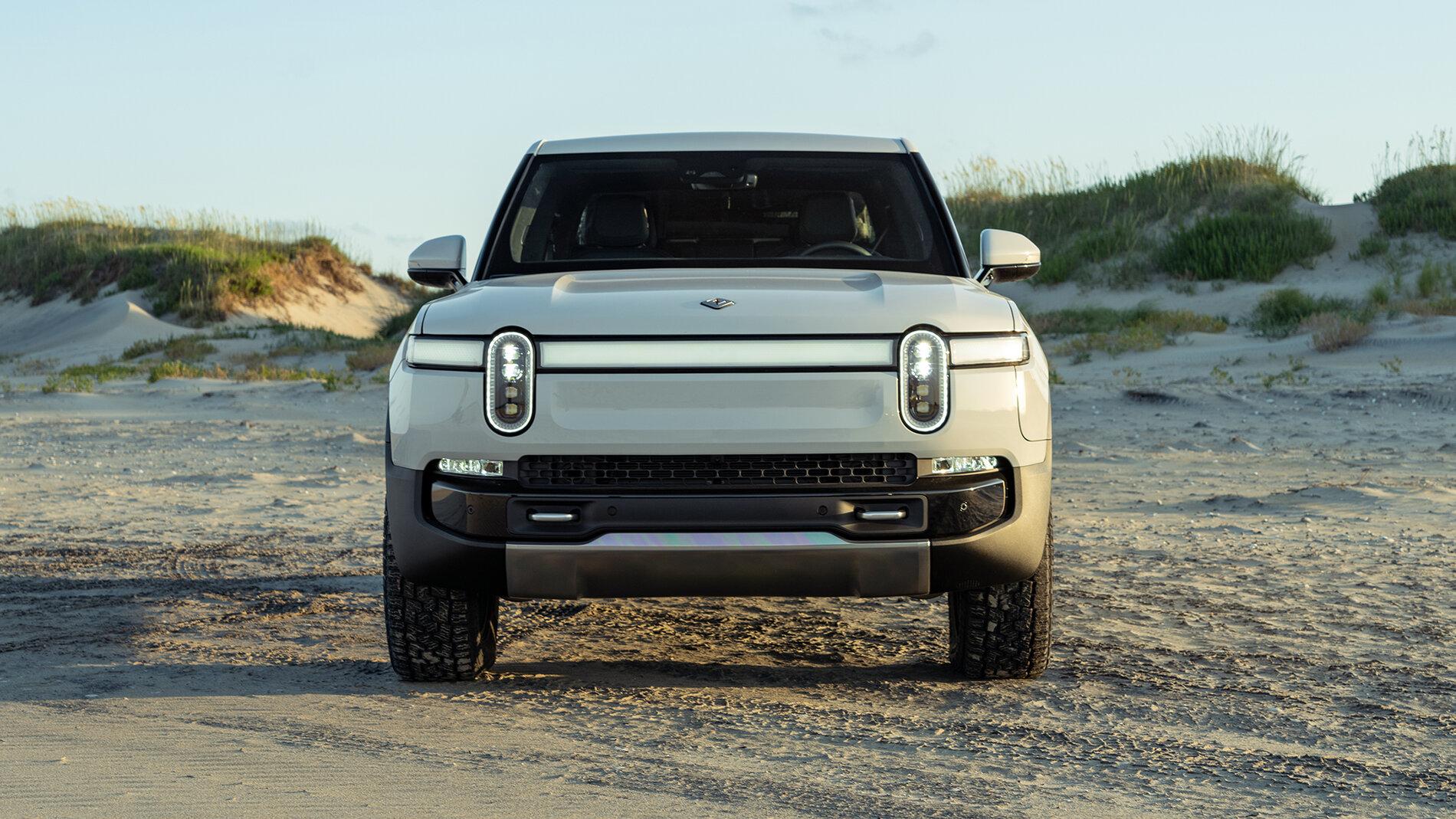 Rivian R1T R1S How do you charge a Rivian R1T or R1S EV? Soon, easily- MT 1631826409541