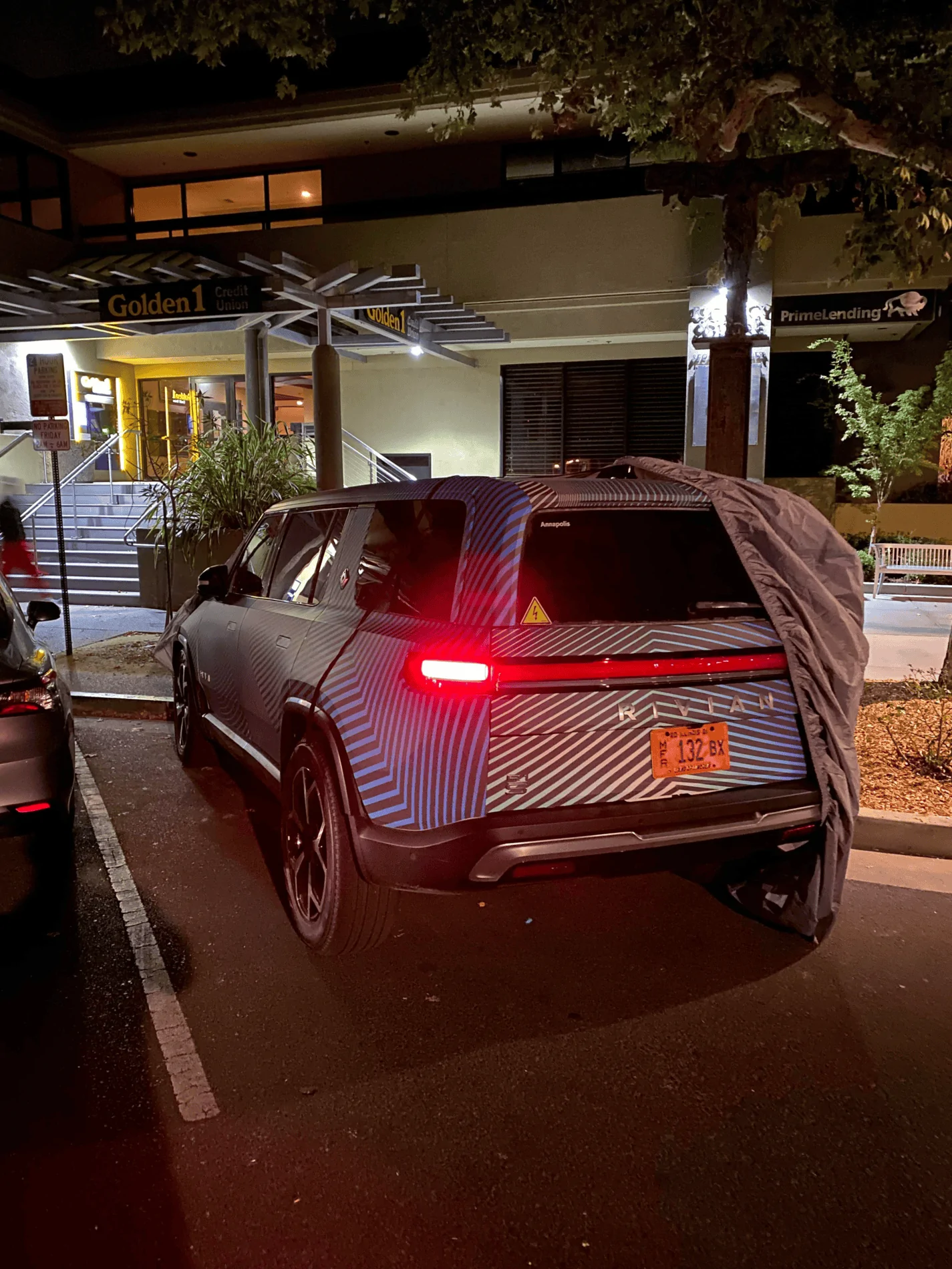 Rivian R1T R1S Real Rivian Photos & Videos 1632025770672