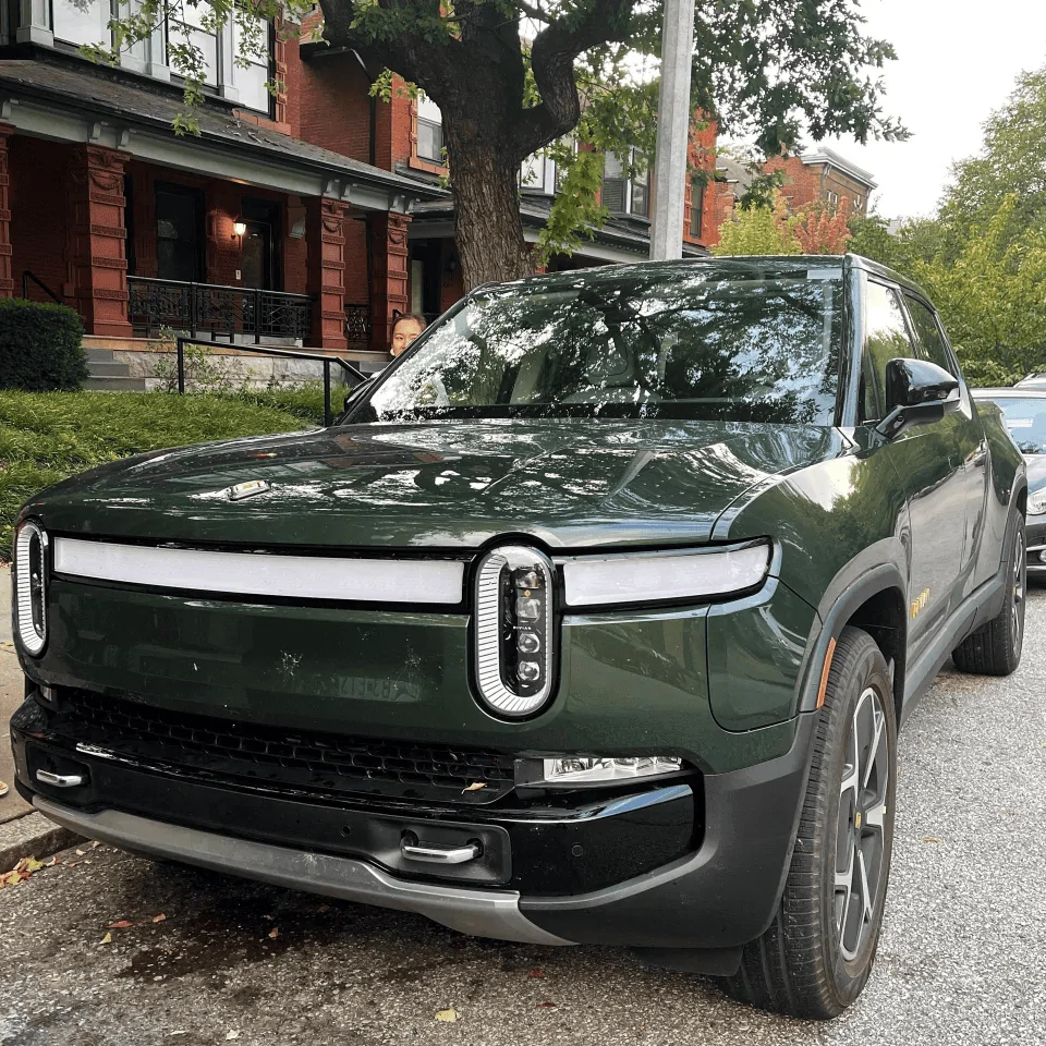 Rivian R1T R1S Real Rivian Photos & Videos 1632142889646