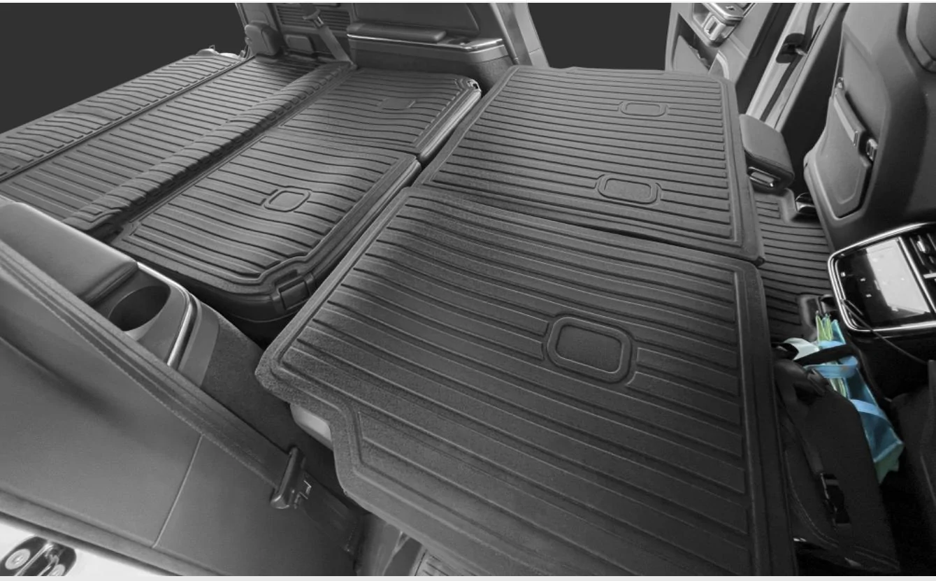 Rivian R1T R1S Rear cargo liner for R1S? IMG_0275