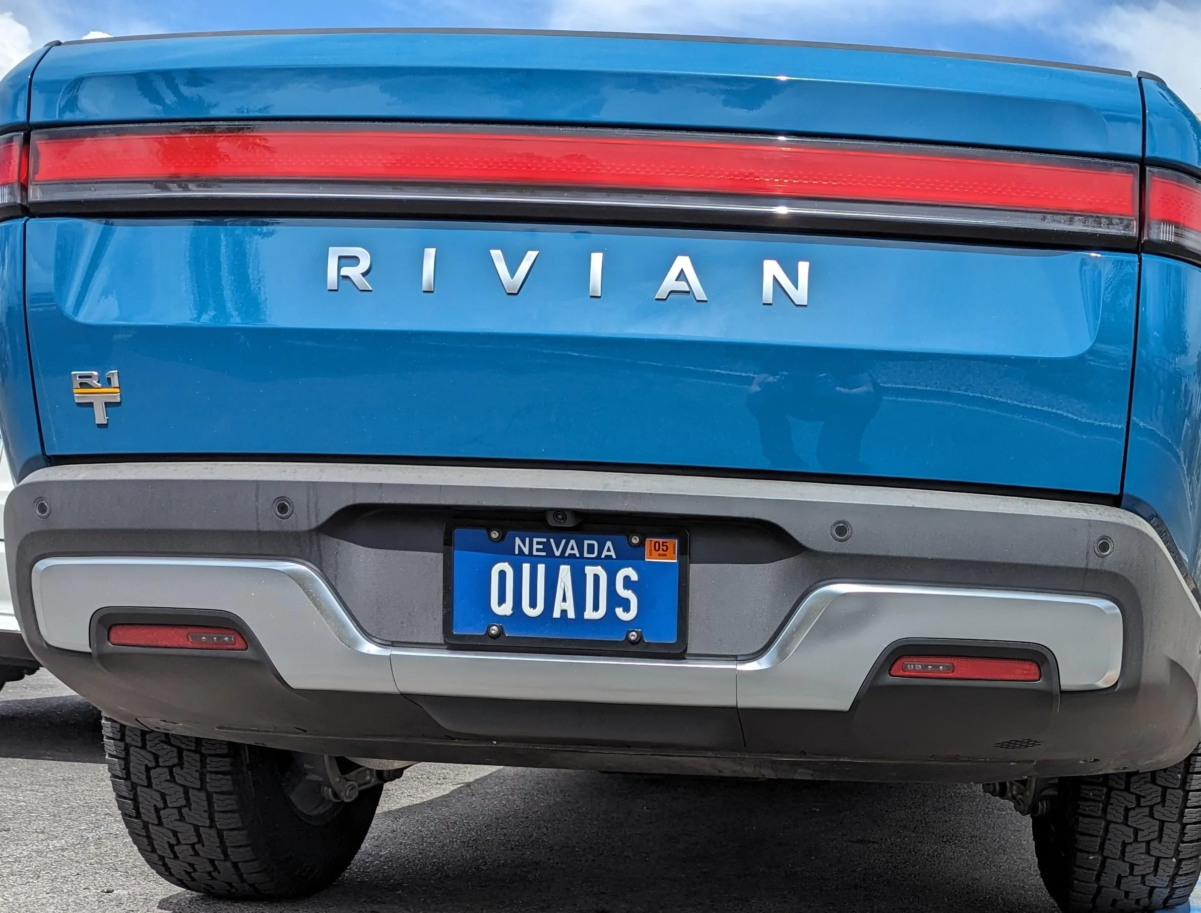 Rivian R1T R1S Show us your Rivian vanity plates! PXL_20230816_213043398.MP~2