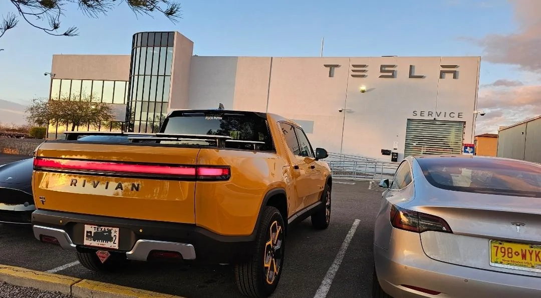 Rivian R1T R1S Rivian recommended maintenance schedule Screenshot_20240115_090349_Gallery