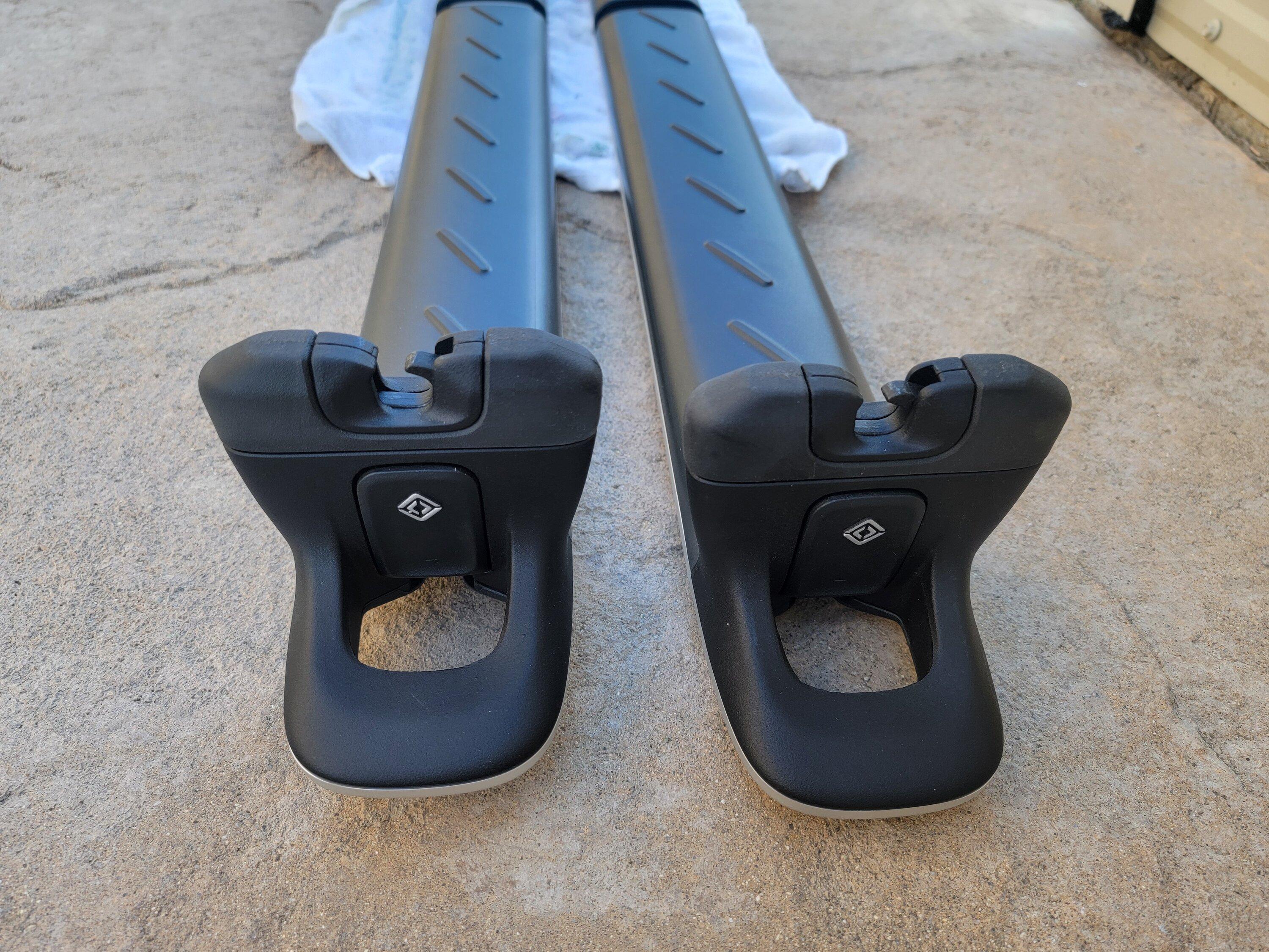 Rivian R1T R1S Crossbars, Simi Valley, Ca 20240116_151435