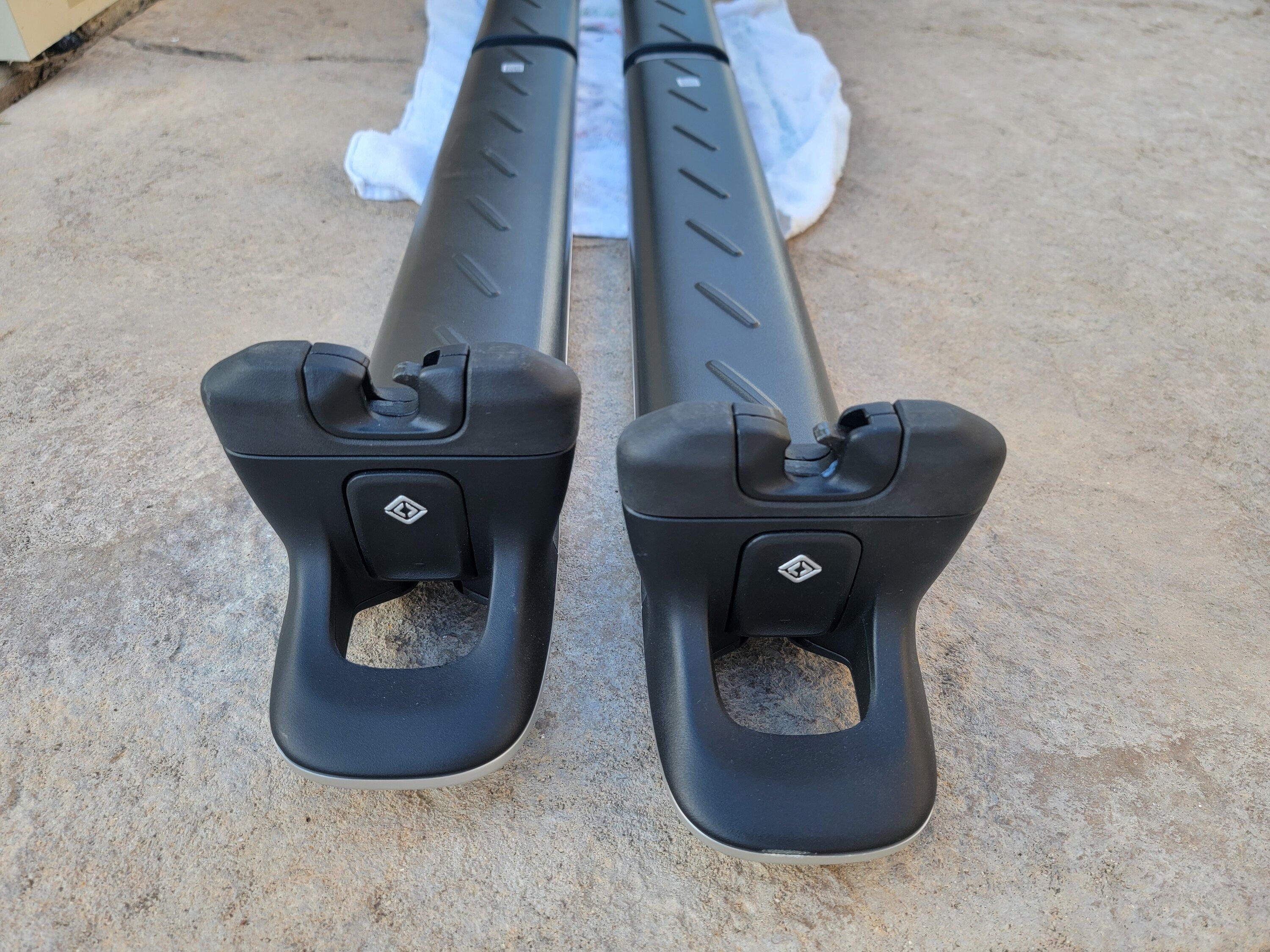 Rivian R1T R1S Crossbars, Simi Valley, Ca 20240116_151448