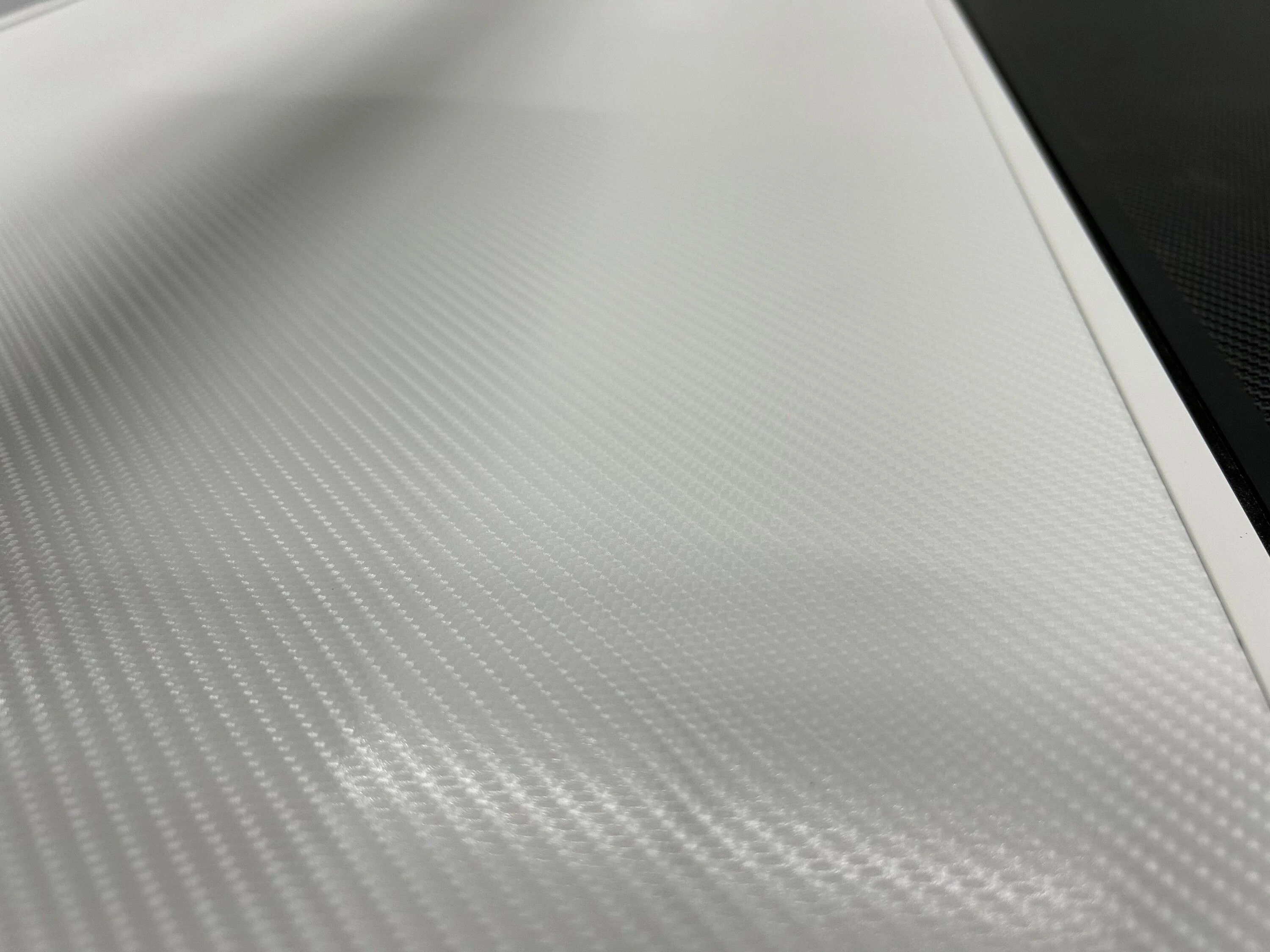 Rivian R1T R1S Tail Lidz Custom White Tonneau Cover IMG_1355