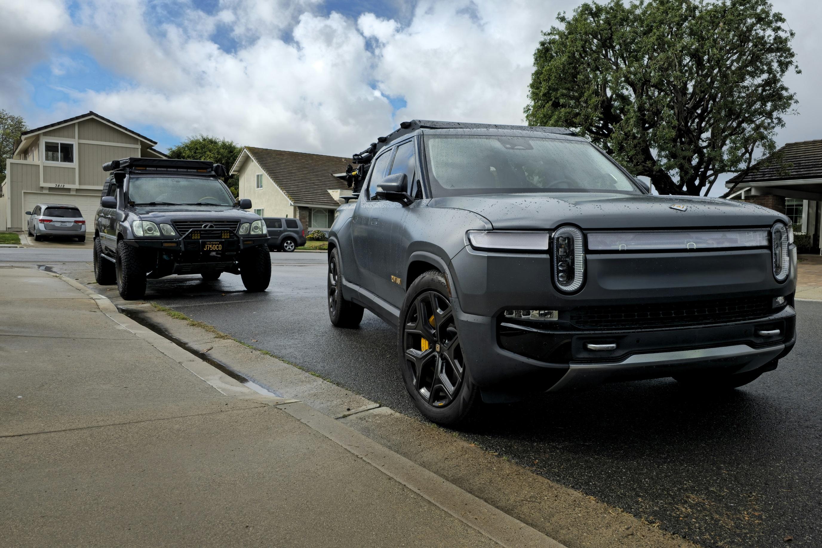 Rivian R1T R1S My Prospeed roof rack setup on R1T 20240121_111349