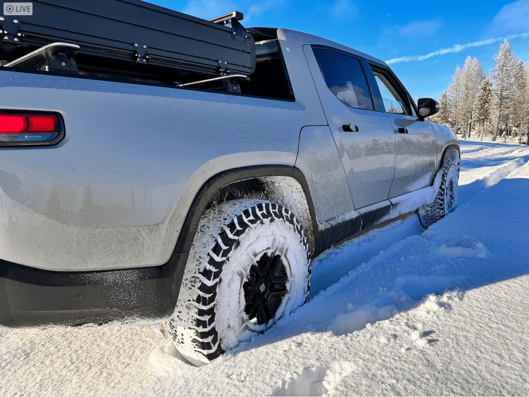Rivian R1T R1S Switched from 22" Darks to 20" EV1 R800 Wheels (bronze) + KO2 275/60 Tires 1706289894666
