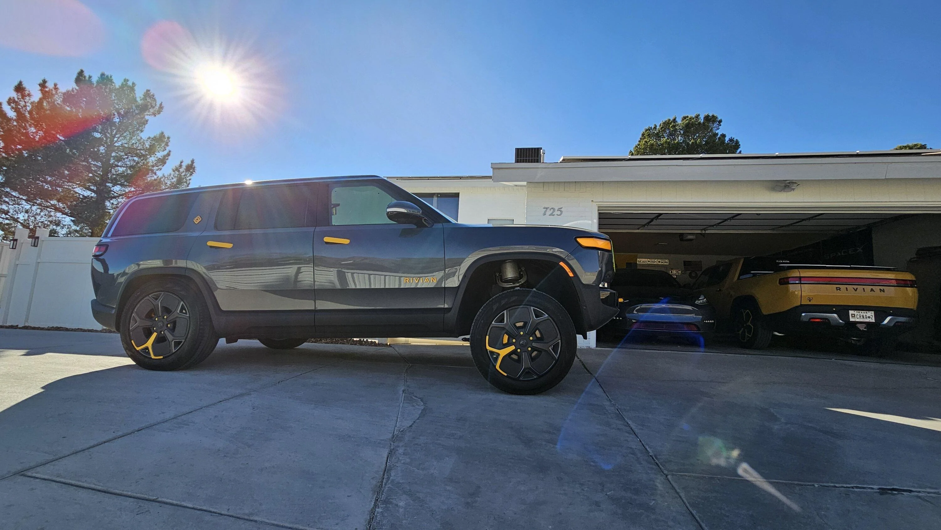Rivian R1T R1S Problems keep piling up. I'm starting to smell a lemon 20240127_150346