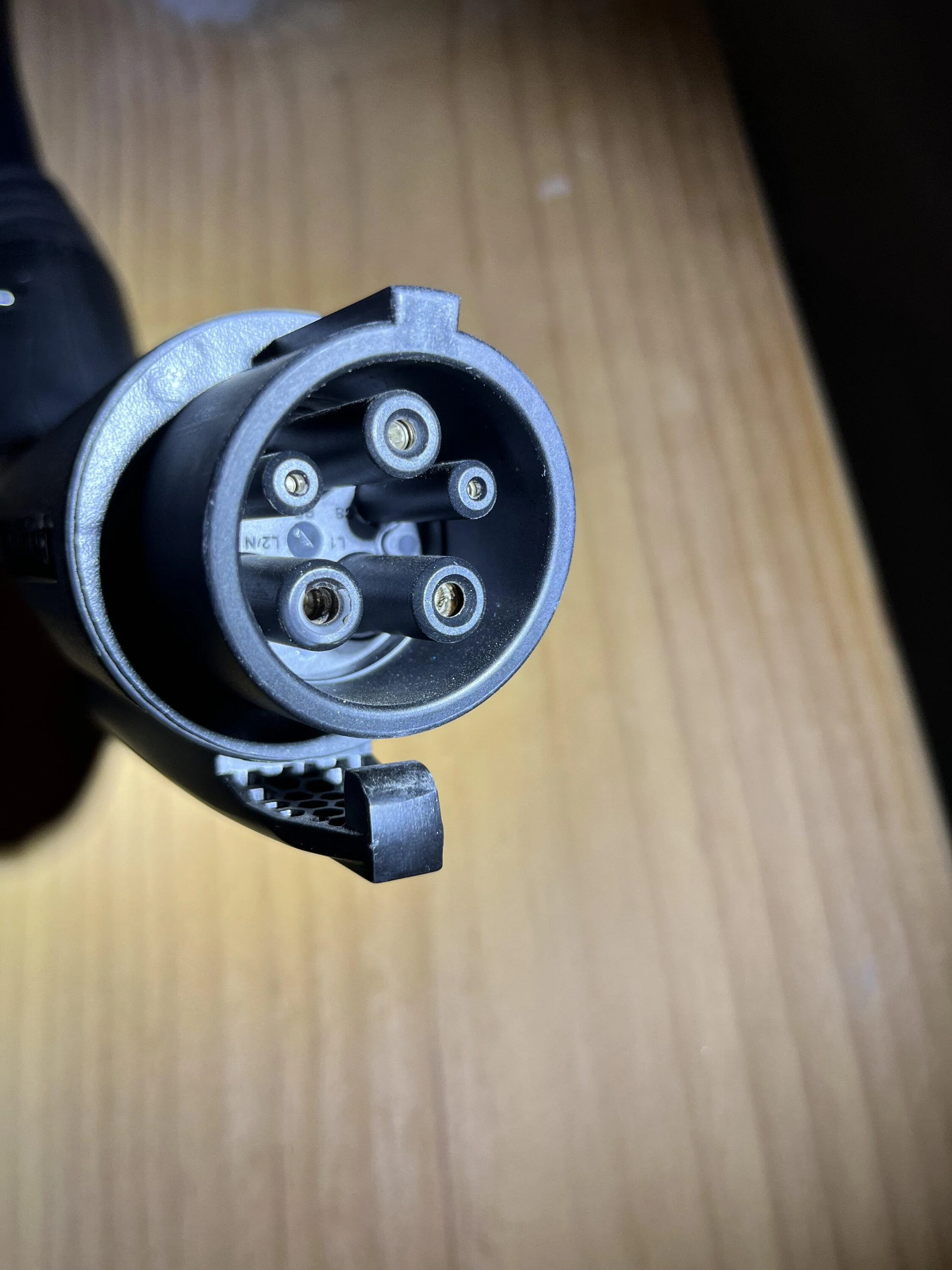 Rivian R1T R1S Rivian Wall Charger Keeps Dropping to reduced level IMG_4324