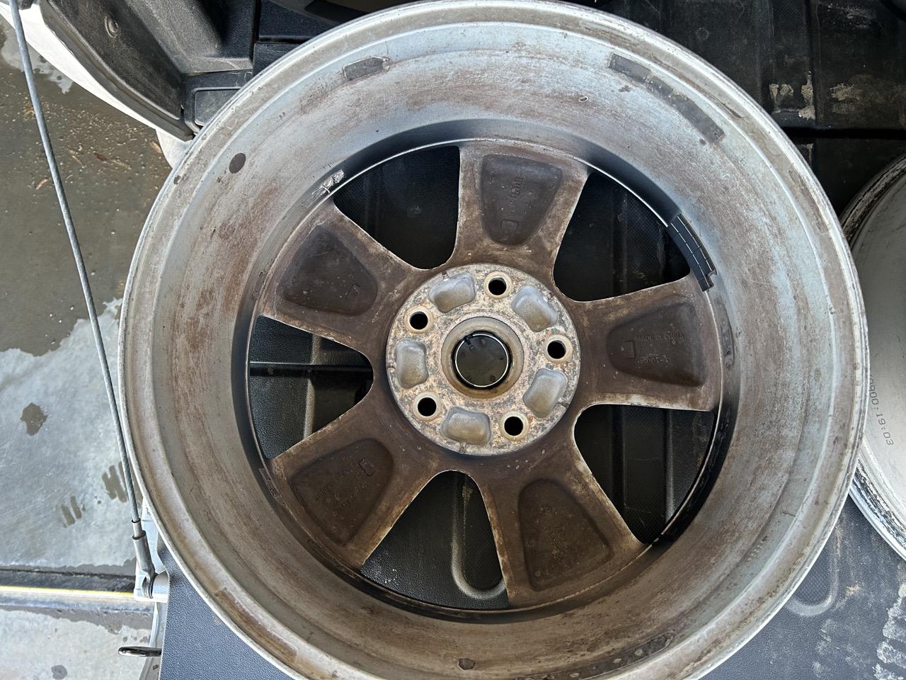 Rivian R1T R1S Ram 2363 Wheels 20" - $800 OBO IMG_3800 Lar