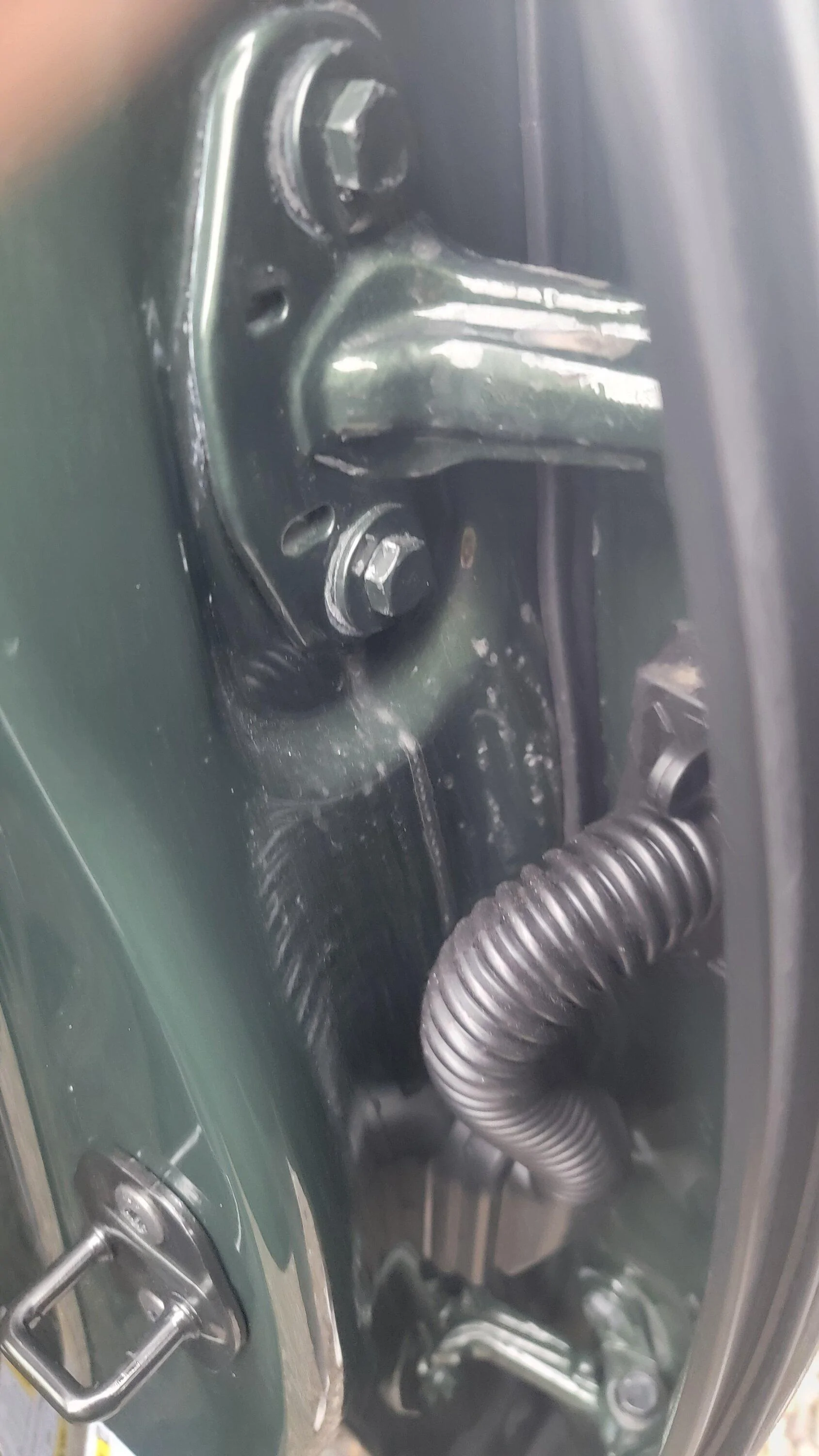 Rivian R1T R1S Brand New R1S Repainted Before Delivery Rivian door 2
