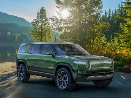 Rivian R1T R1S R2 Design Leak via Patent? 1706632374737