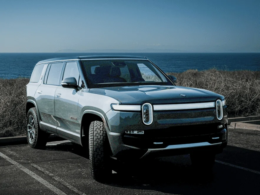 Rivian R1T R1S R2 Design Leak via Patent? 1706639889087
