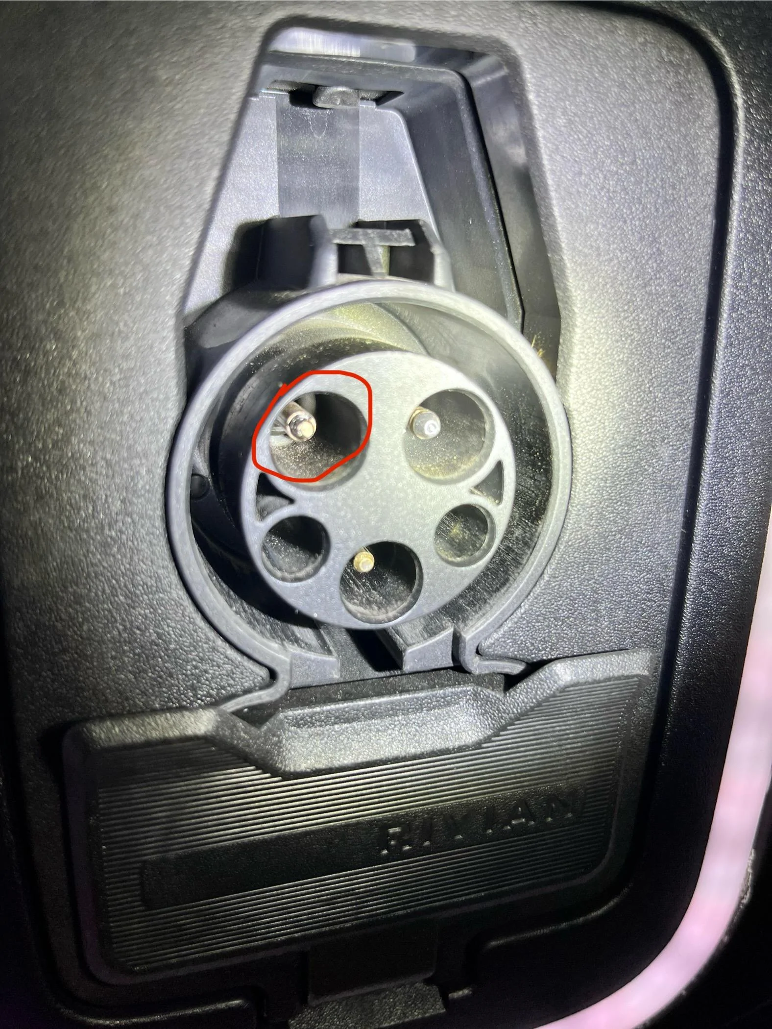 Rivian R1T R1S Rivian charging temperature issues IMG_4323