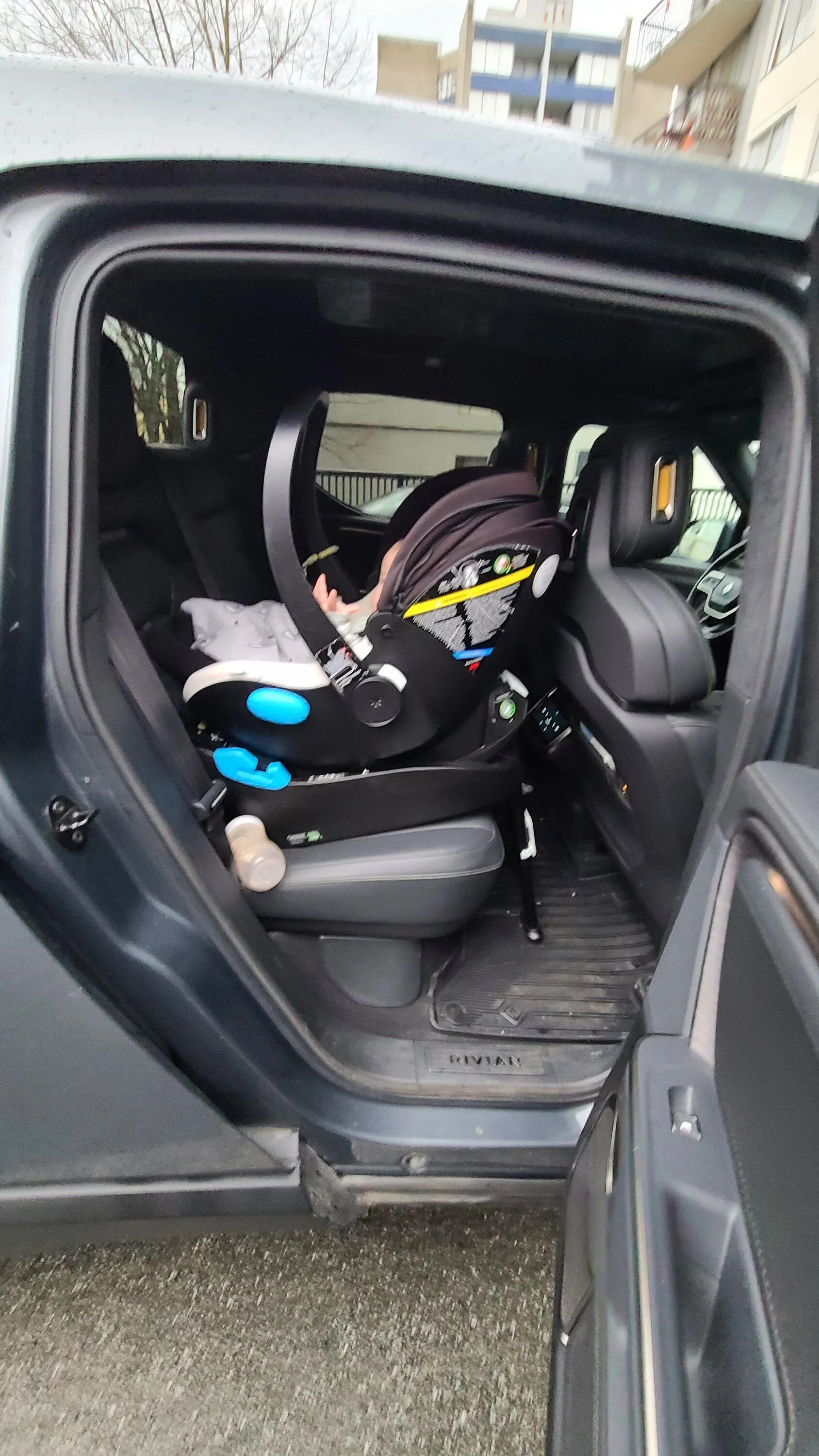 Rivian R1T R1S R1T Car Seat Anyone? 20240131_154943