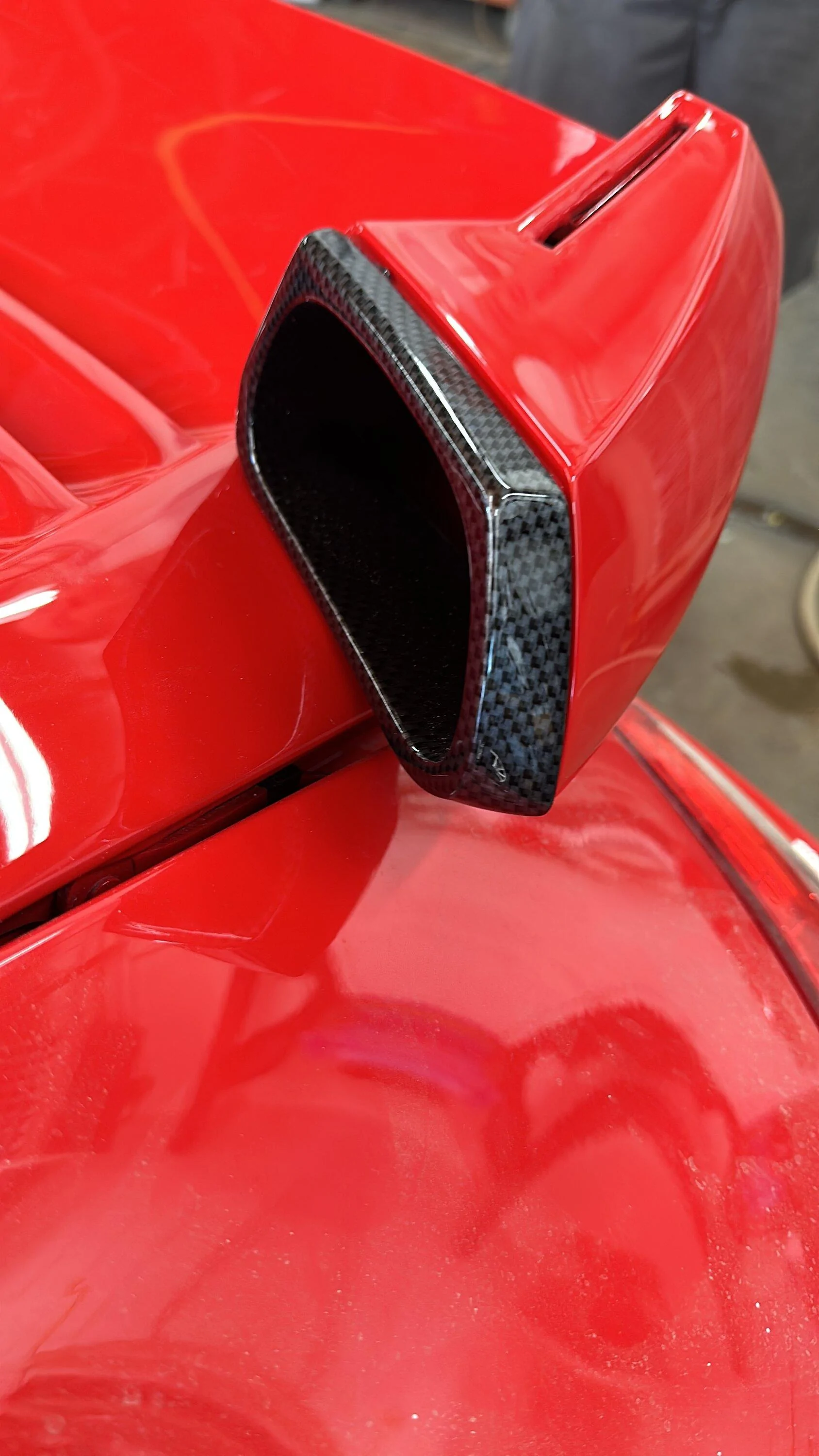 Rivian R1T R1S Chrome Delete and Powder Coat in Orlando? E55B7AFC-861B-4A02-A83D-91D99EE757B5
