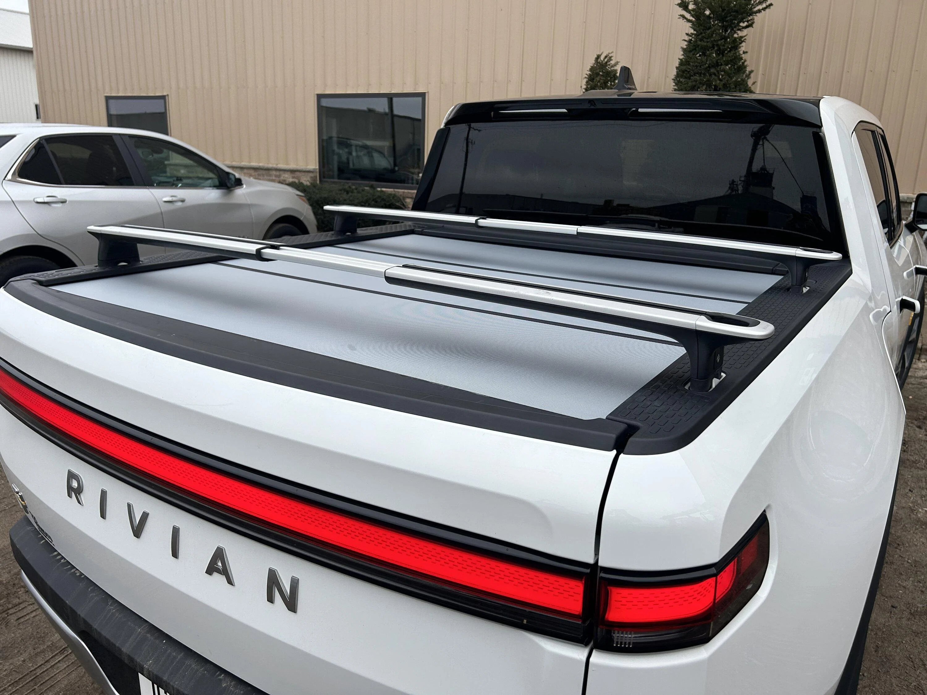 Rivian R1T R1S Manual Tonneau Cover on Back Order IMG_1407
