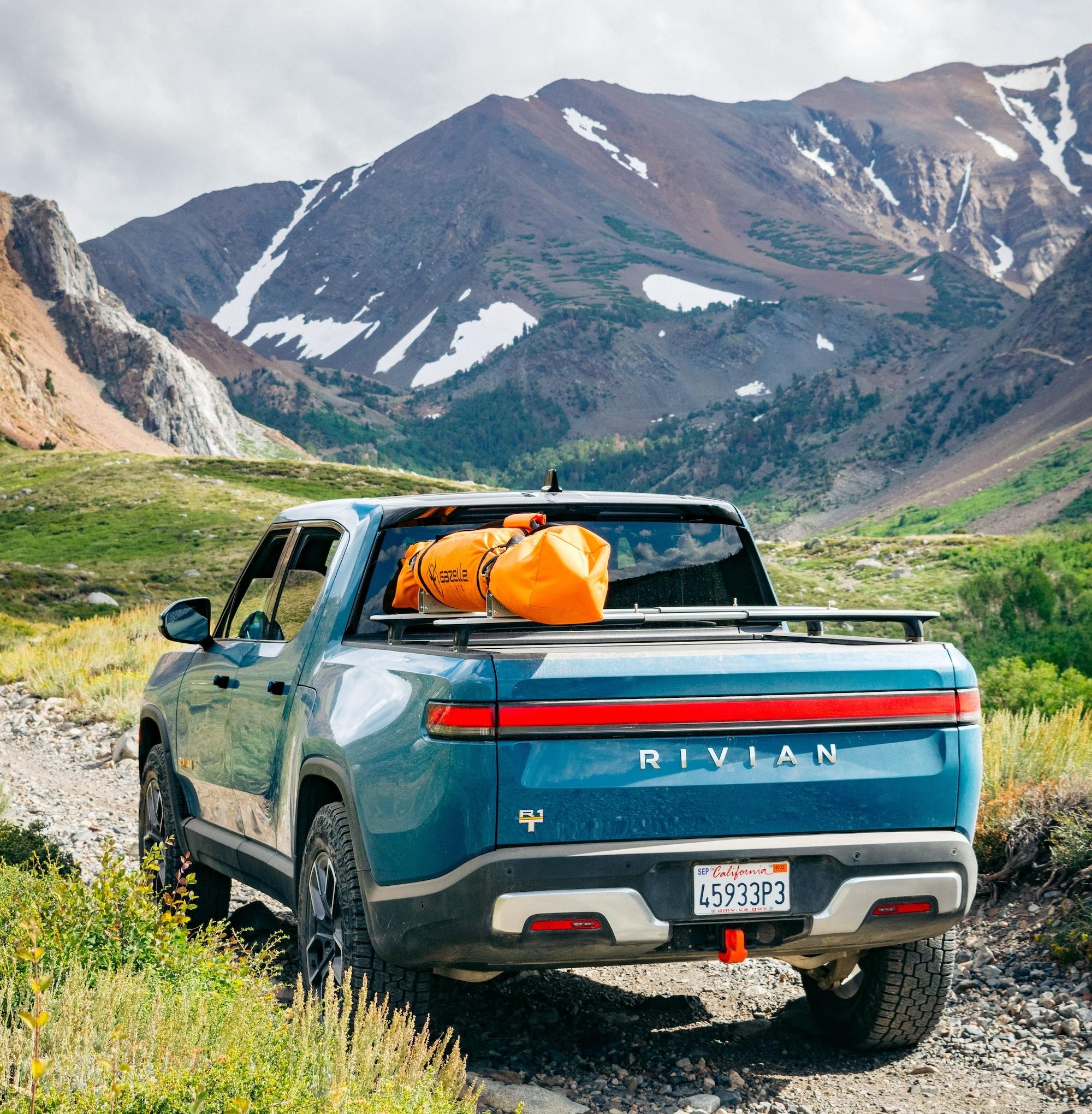 Rivian R1T R1S Hitch tow hook recommendations? DSC_0743