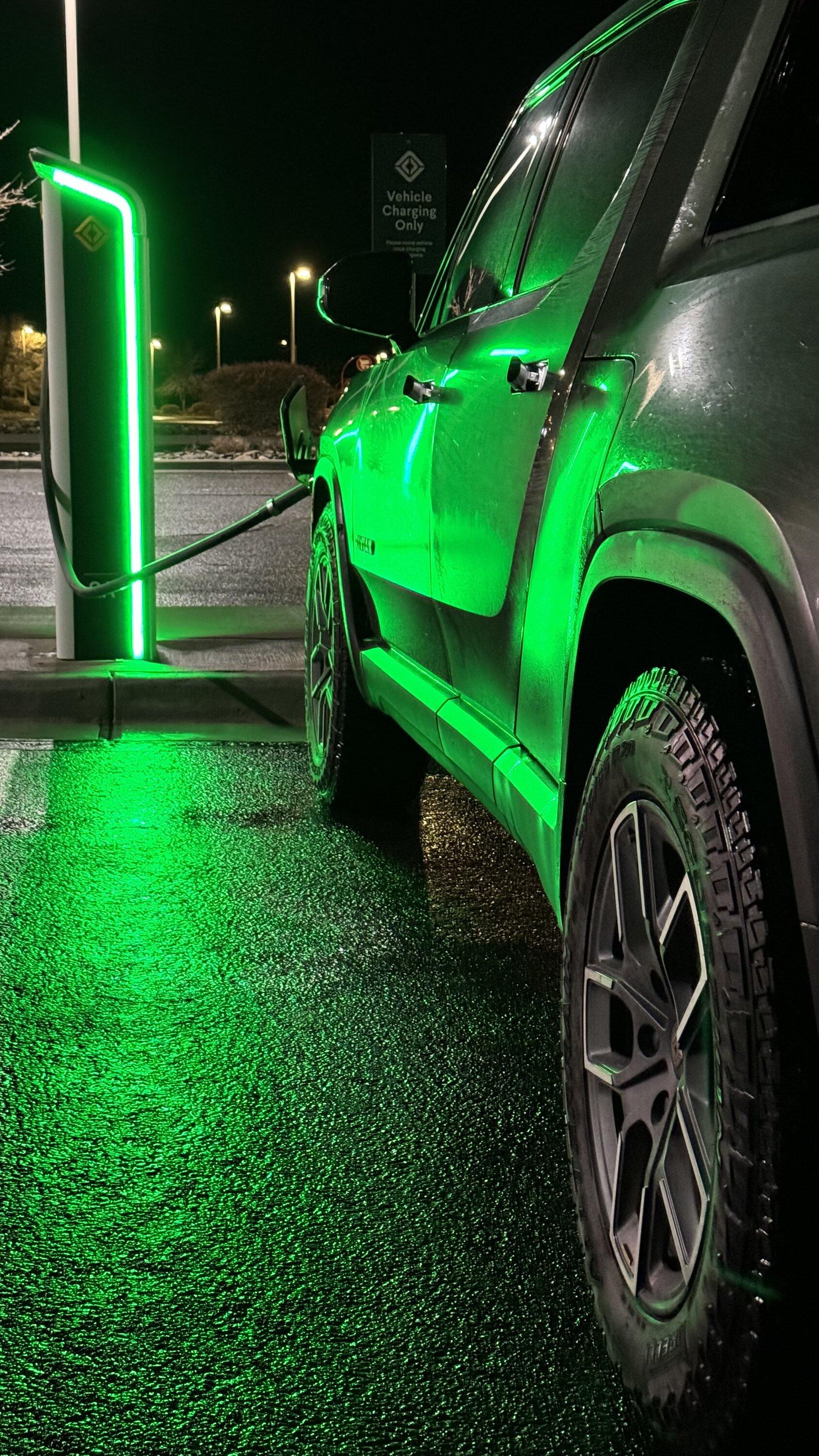 Rivian R1T R1S Range Loss in Extreme cold temperatures … Great Job, Rivian! IMG_3927