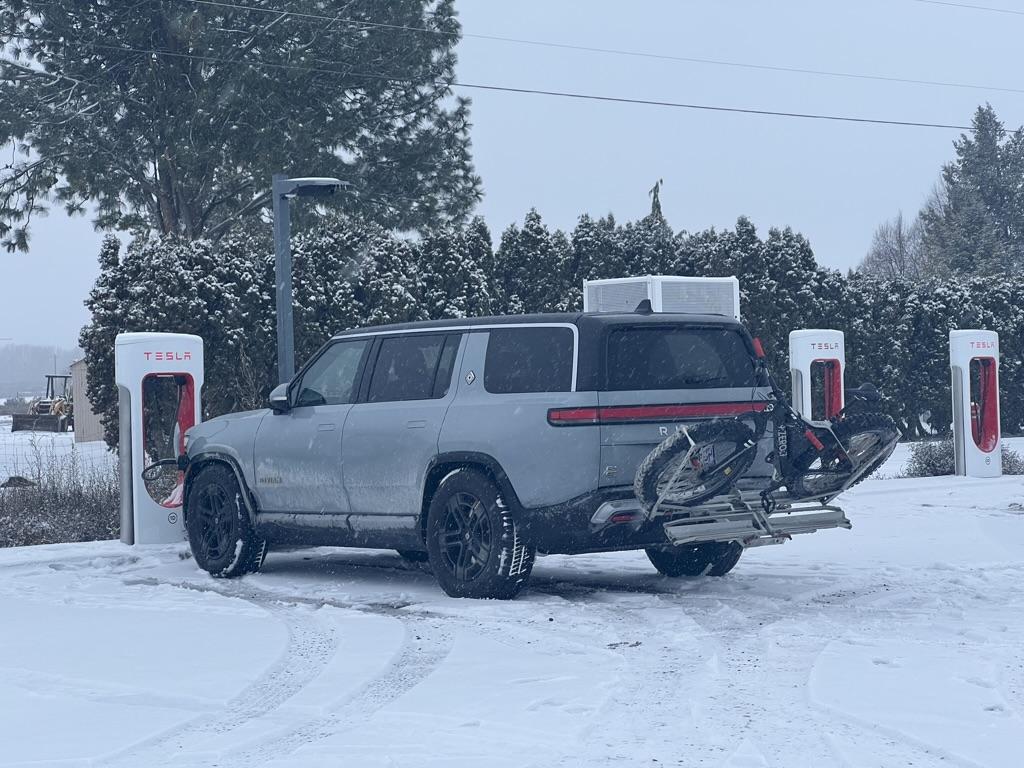Rivian R1T R1S Range Loss in Extreme cold temperatures … Great Job, Rivian! 1707057350317