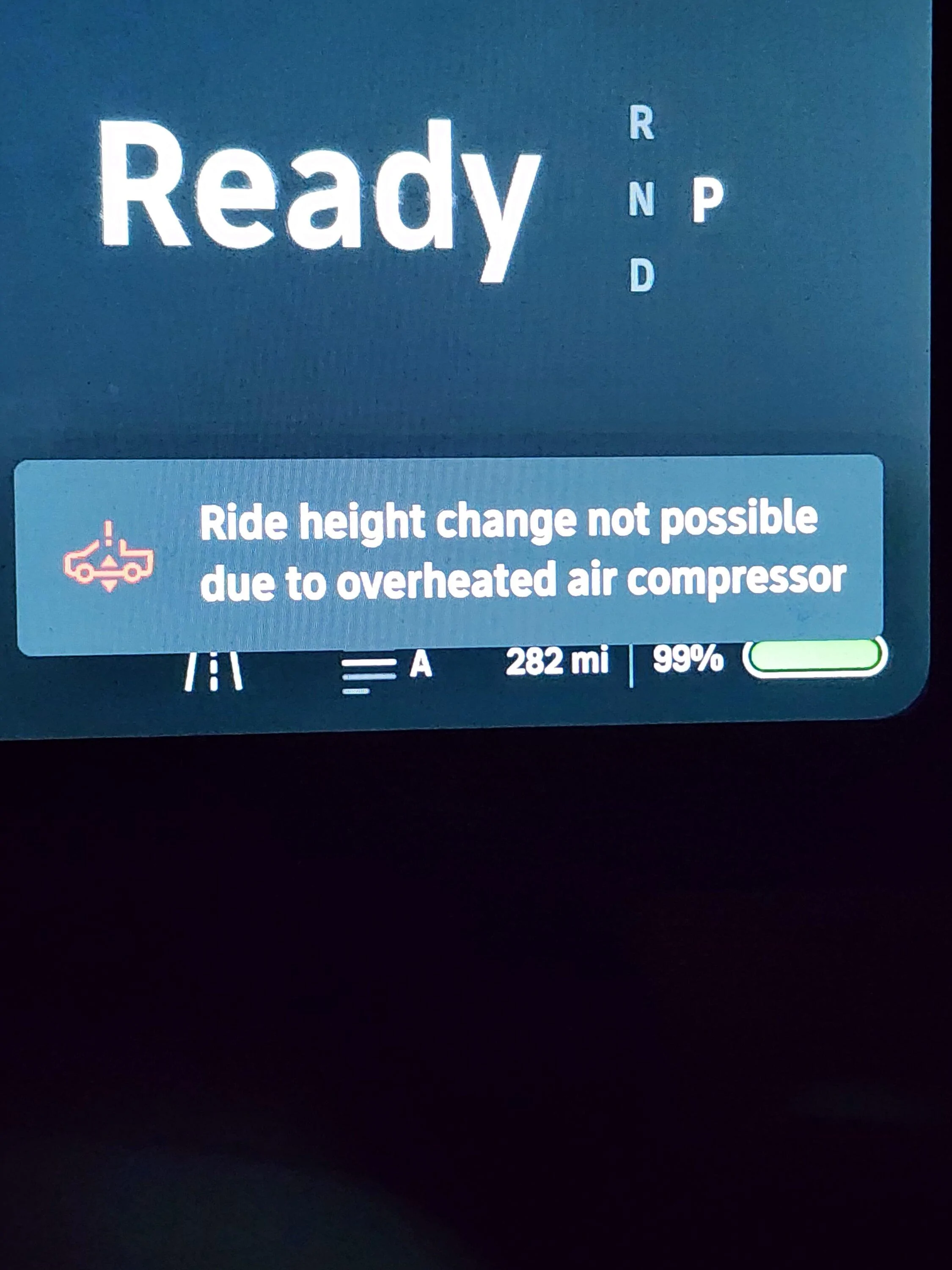 Rivian R1T R1S First big issue after 15k mi - can't change ride height 20240203_195507