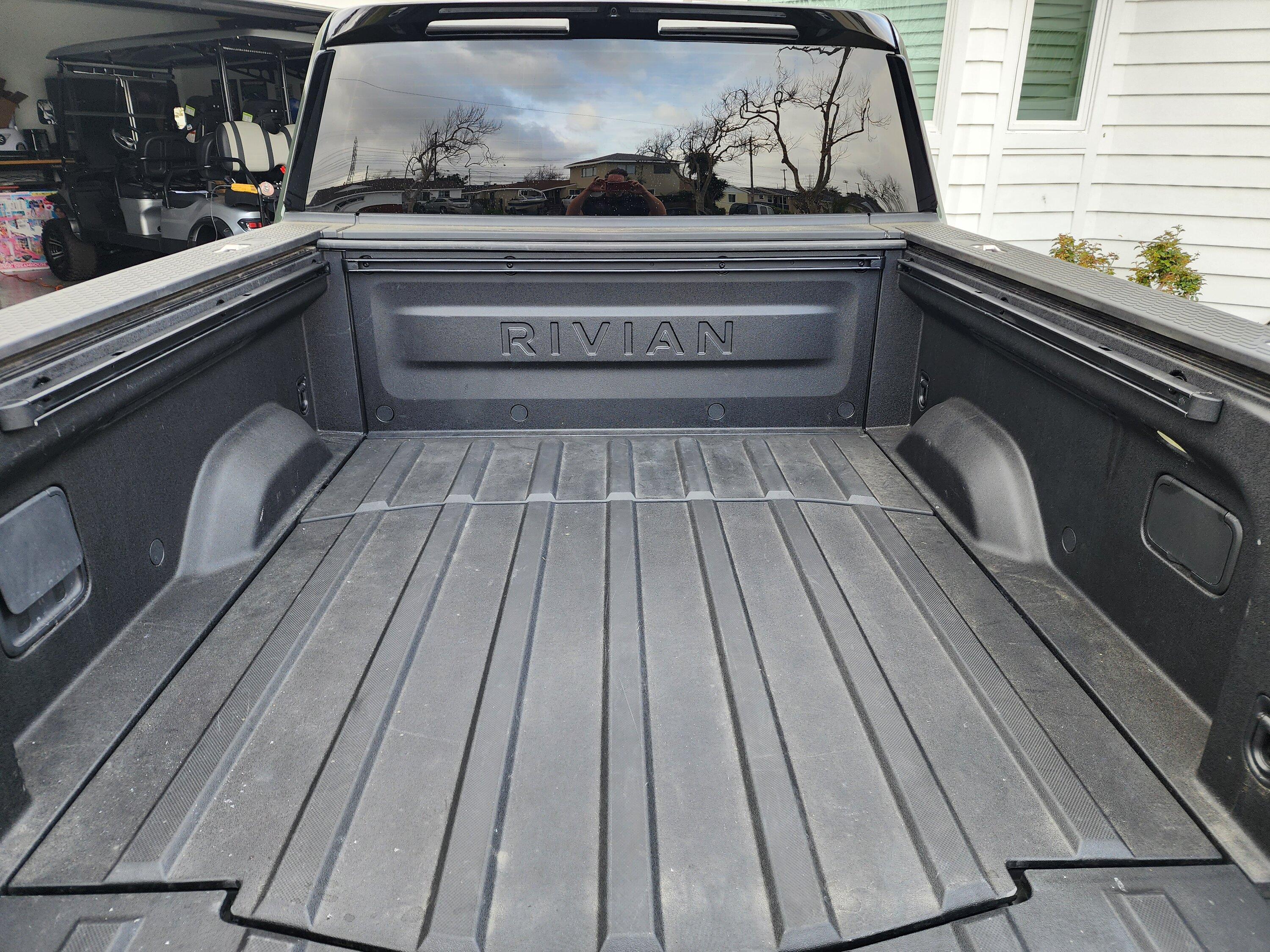 Rivian R1T R1S Bed track/rail cargo management system $100 20230221_154612