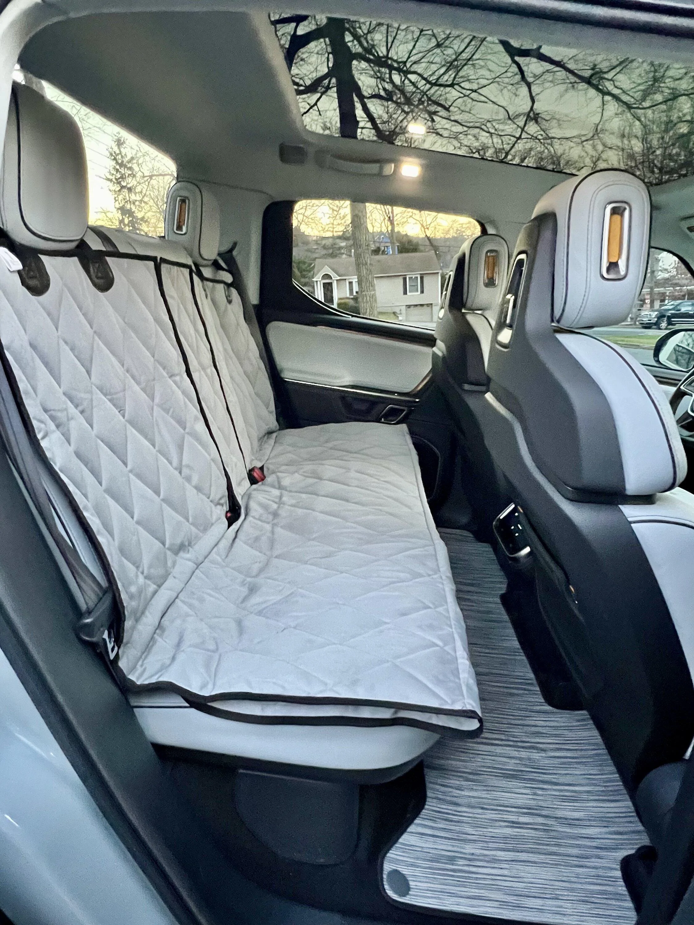 Rivian R1T R1S 2023 R1T Quad - Limestone "Stealth" - OC + Dark Ash Interior IMG_4601