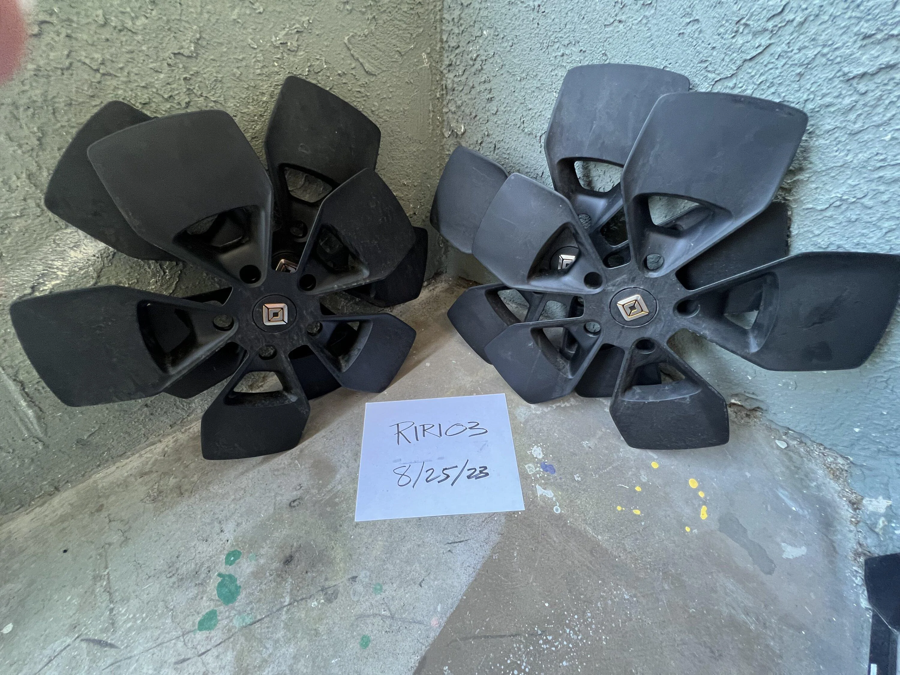 Rivian R1T R1S 21" Road Wheel For Sale. IMG-3234