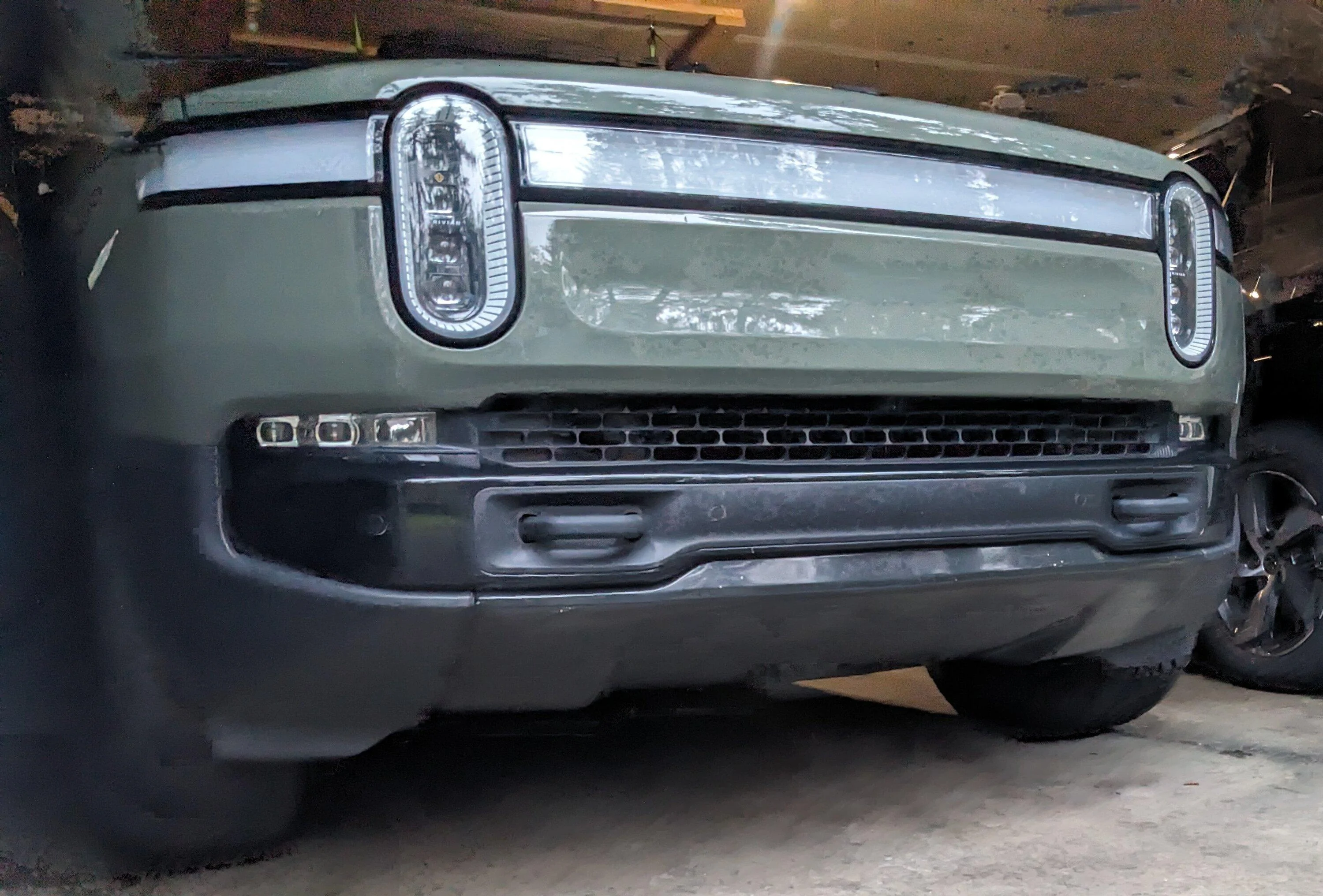 Rivian R1T R1S Has anyone painted their lower trims yet? 1000008524