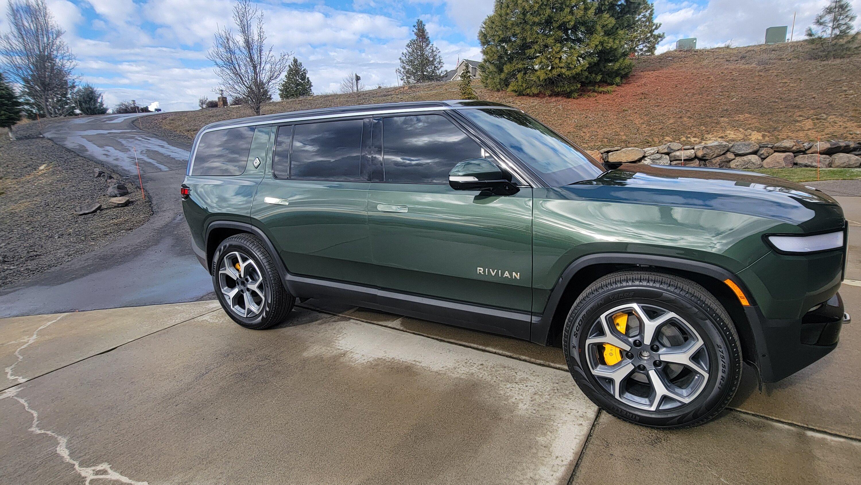 Rivian R1T R1S R1S Finally Ready for Driving with Full PPF Installed! 20240209_121401