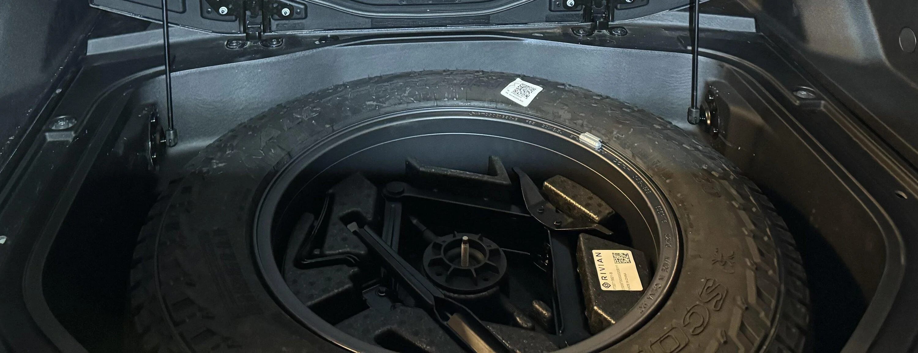 Rivian R1T R1S Rivian Spare Tire Kit - Old vs New (there's a difference) New Spare tire kit cro