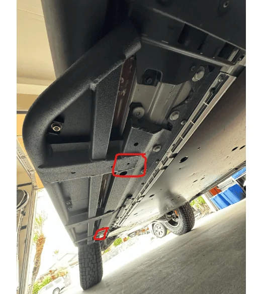 Rivian R1T R1S R1S rear jack points - picture? 1707782843858