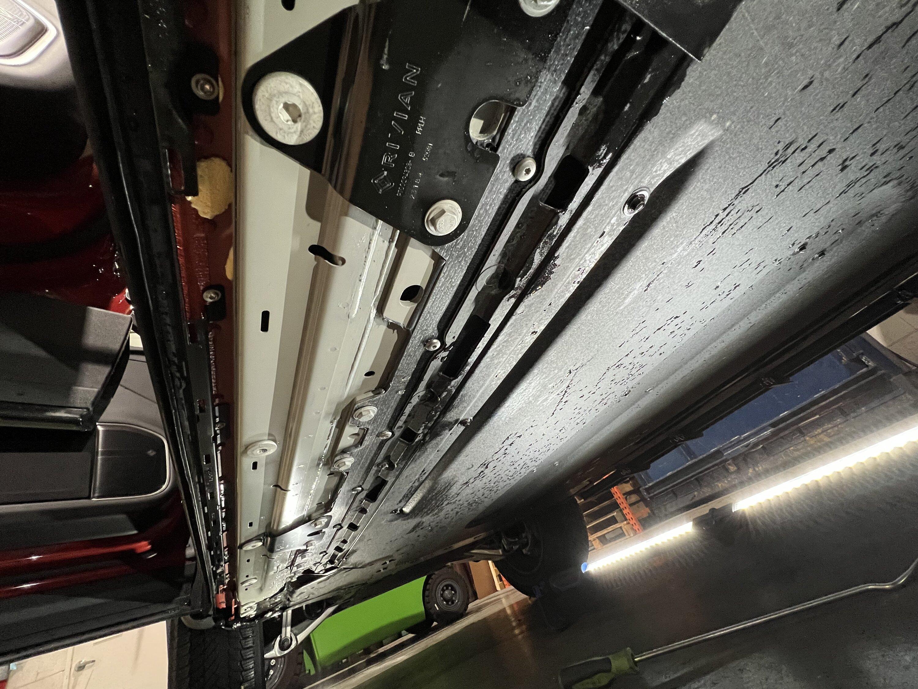 Rivian R1T R1S RealWheels EV Stainless Steel Running Boards IMG_3331.JPG