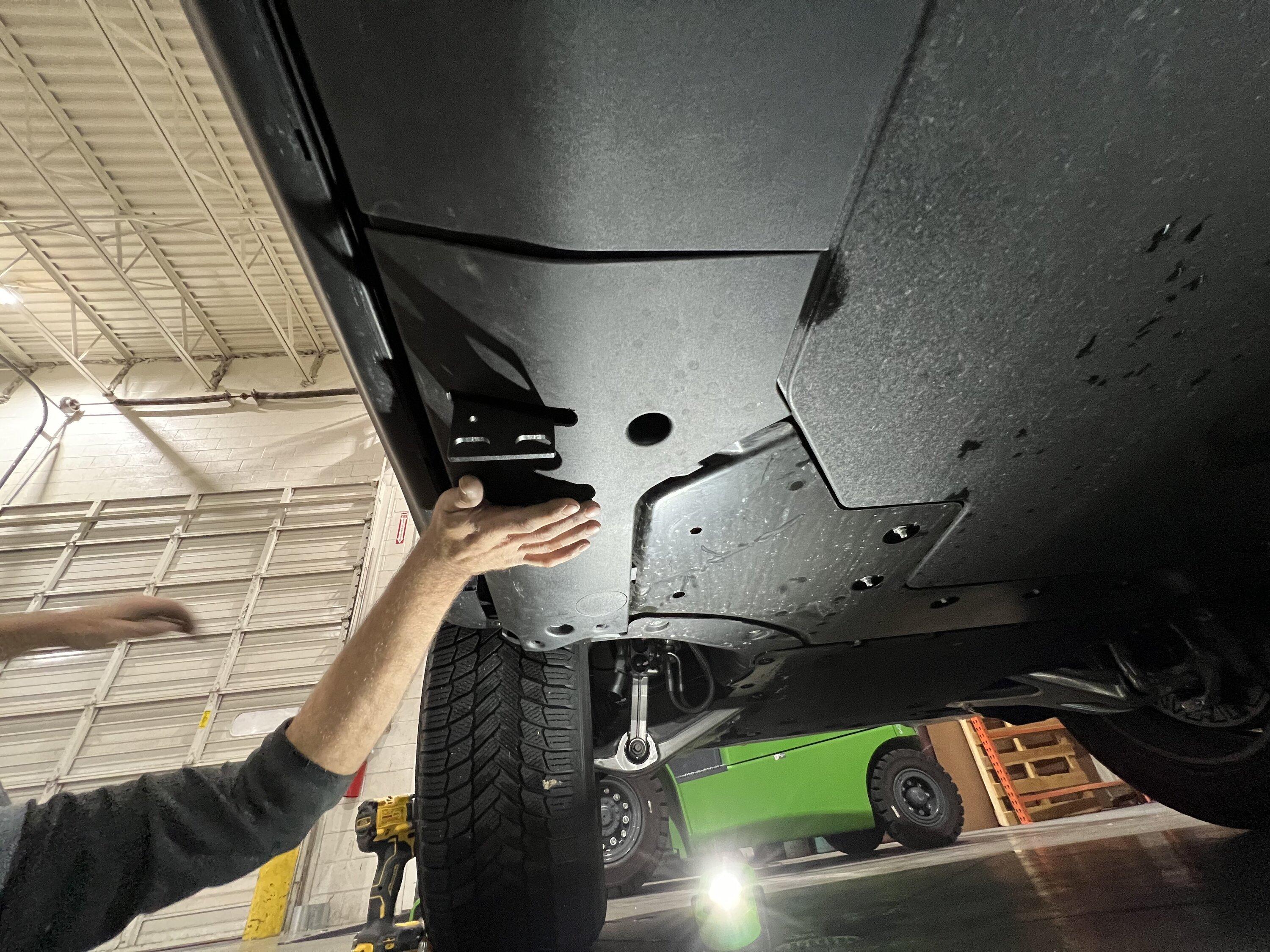 Rivian R1T R1S RealWheels EV Stainless Steel Running Boards IMG_3413.JPG