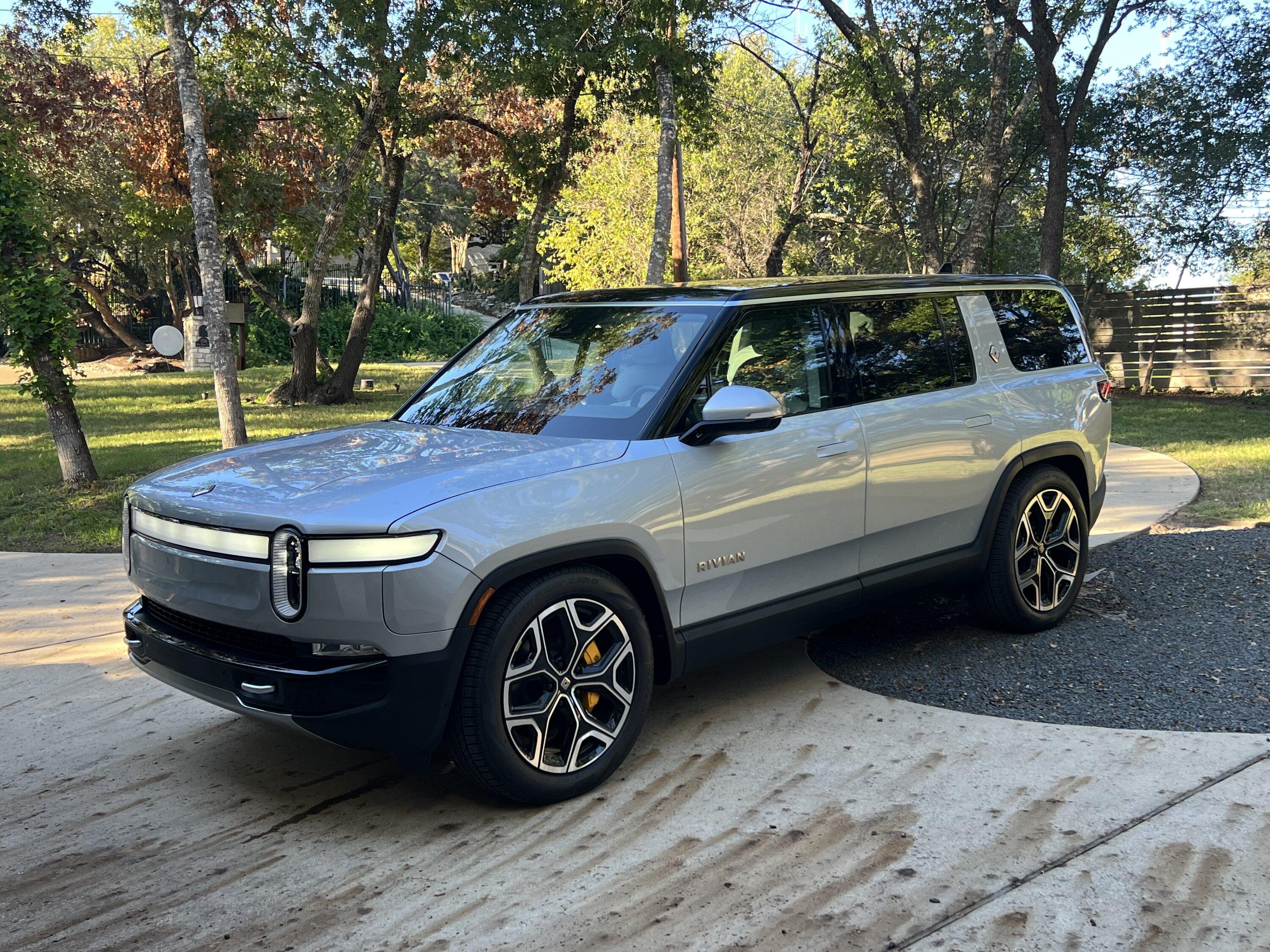 Rivian R1T R1S My R1S Review IMG_1163
