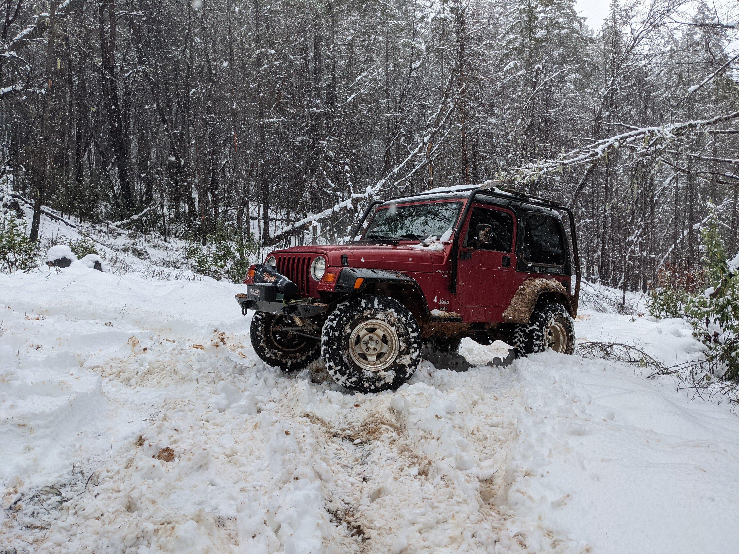 Rivian R1T R1S Snow Driving Issues PXL_20210128_193414403