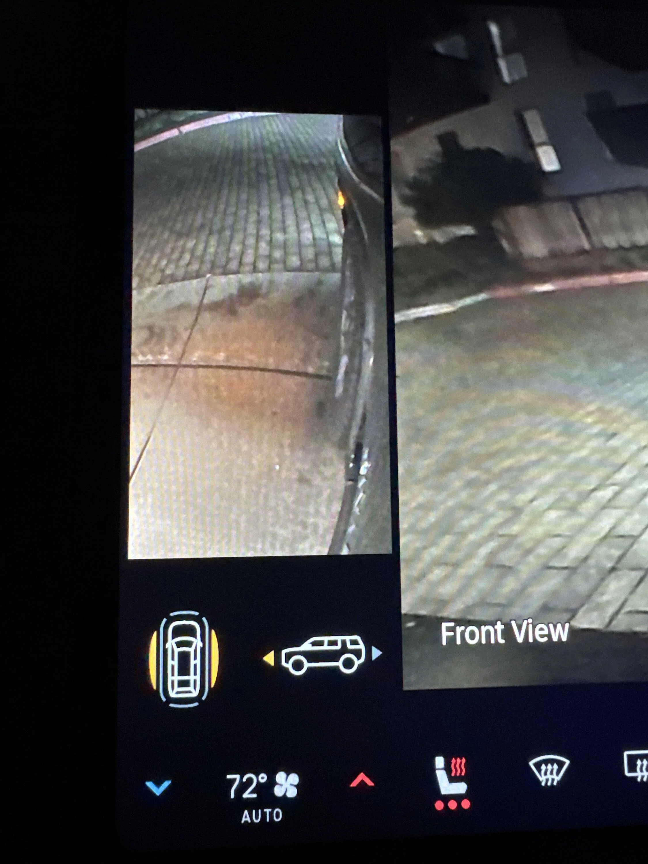 Rivian R1T R1S Is it possible the lines on the reverse camera aren’t aligned? imag