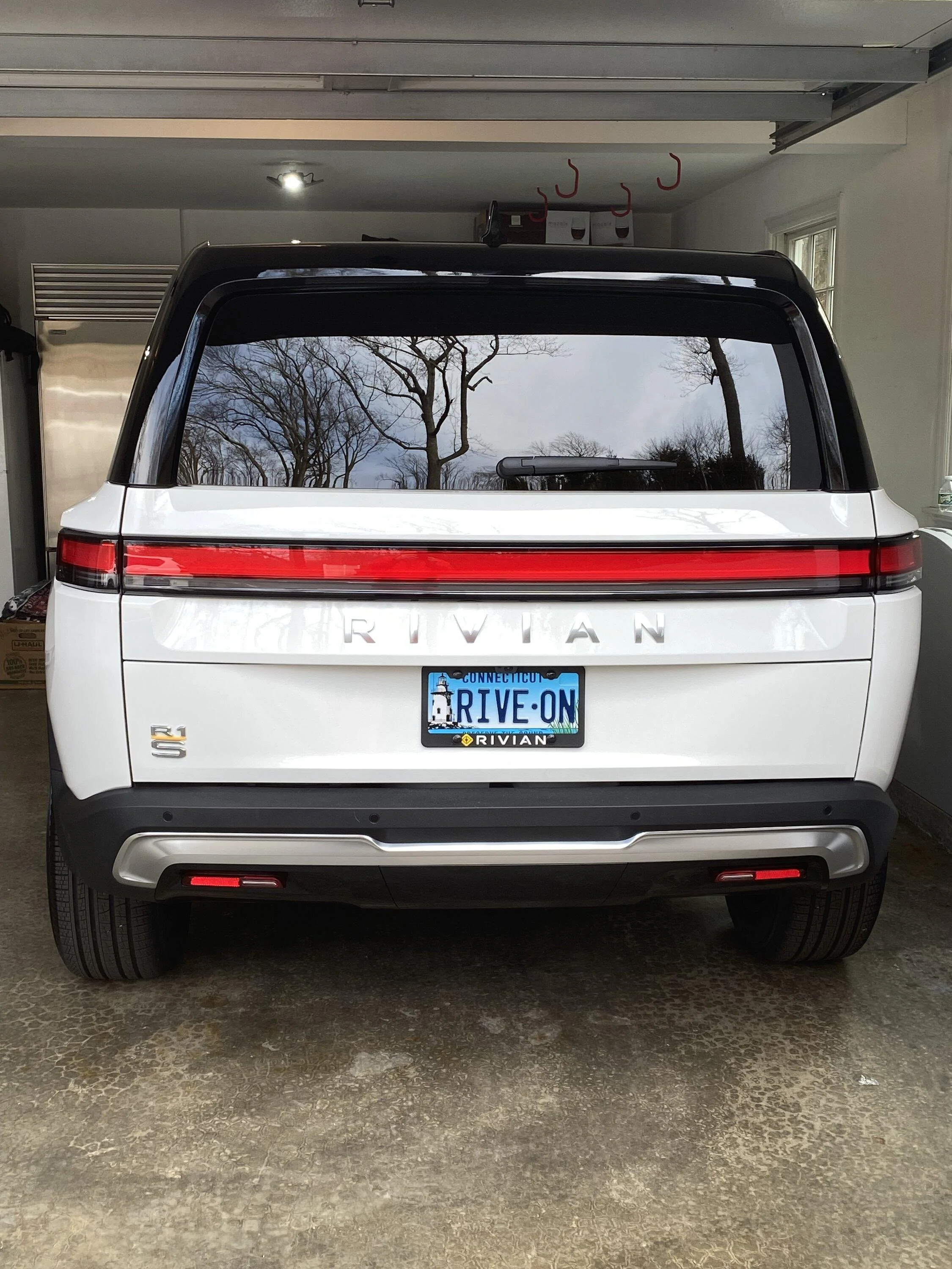 Rivian R1T R1S Show us your Rivian vanity plates! IMG_9151