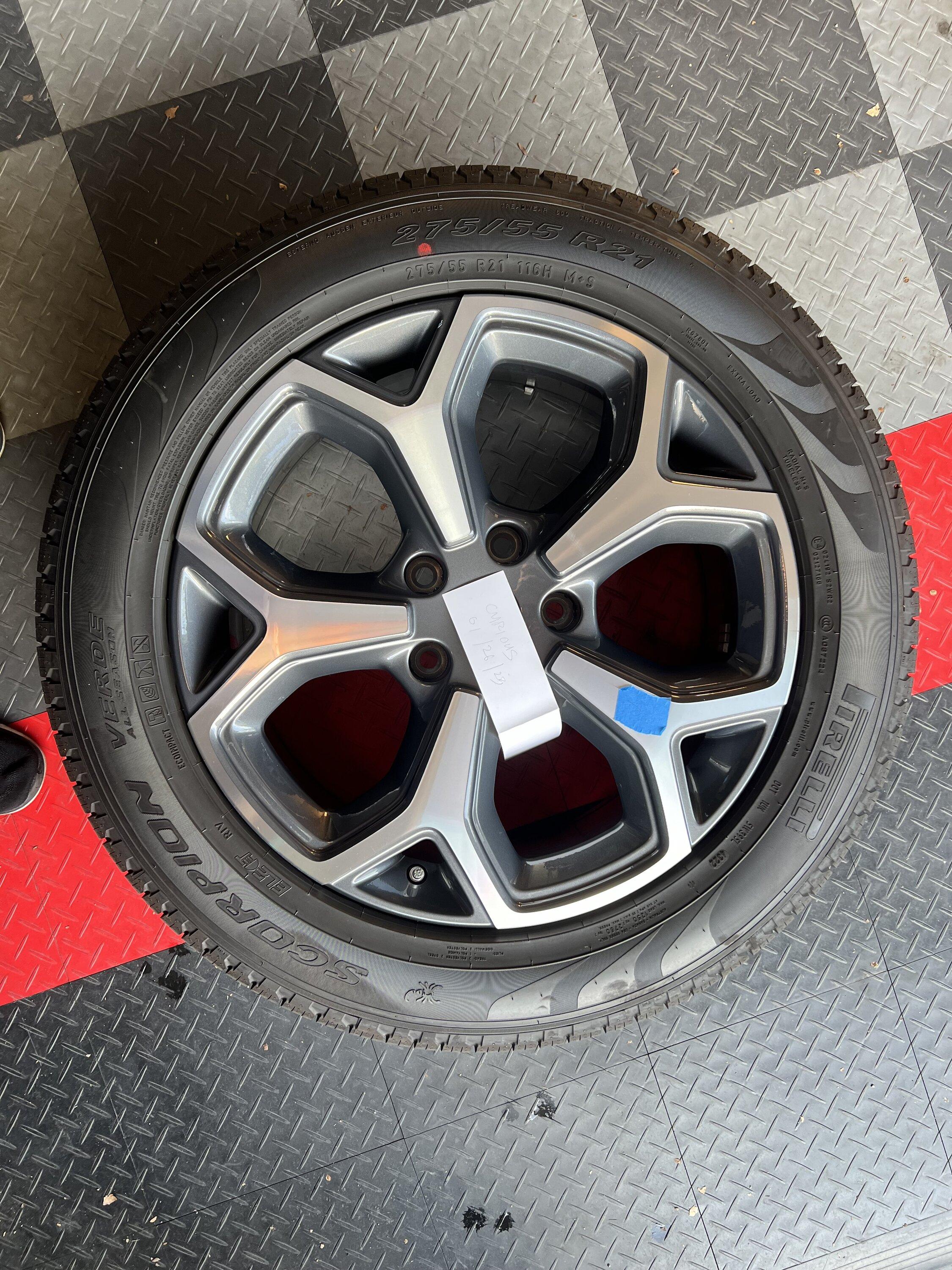 Rivian R1T R1S FS - OEM  21 inch complete wheel package $2500 IMG_0617