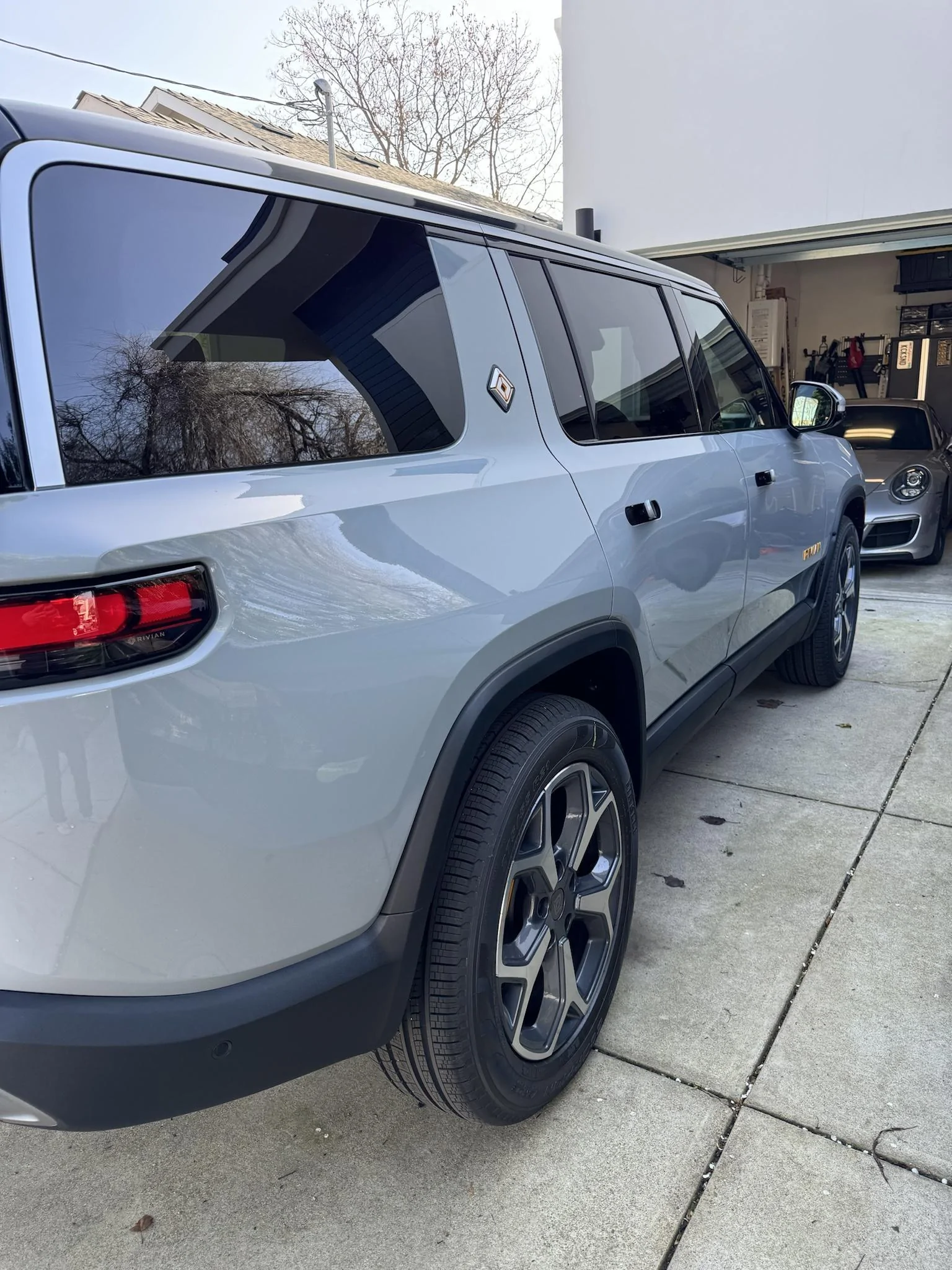 Rivian R1T R1S Shop Lead Time Estimates vs Reality 8B18124B-90BF-4F4A-A1B6-ABC2494389F8