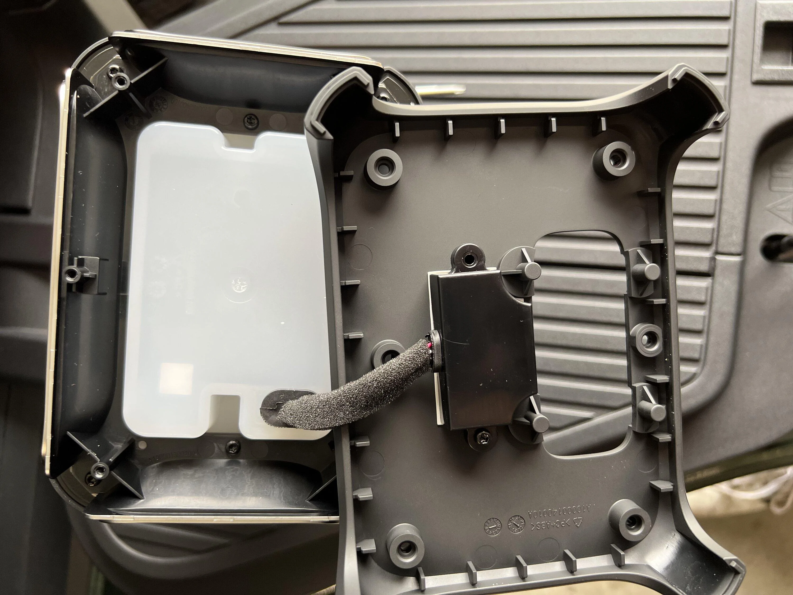 Rivian R1T R1S Camp Speaker Curiosity Teardown ? IMG_1051